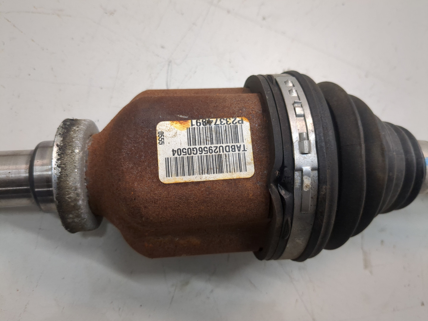 Полуось передняя правая