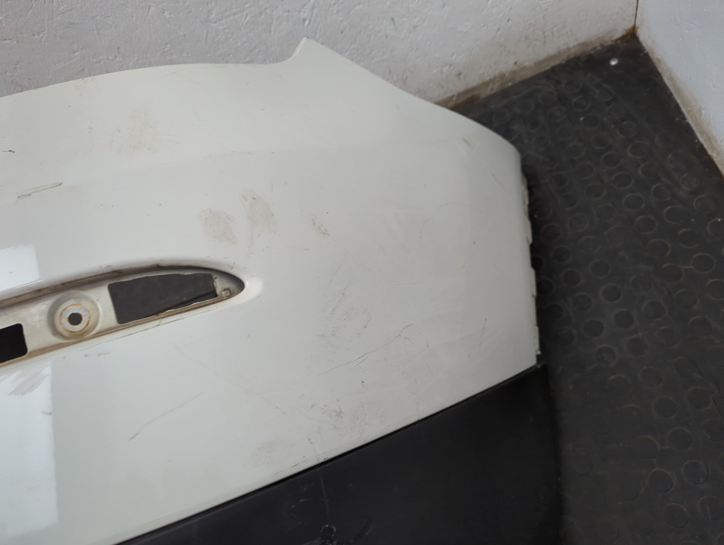 Бампер задний