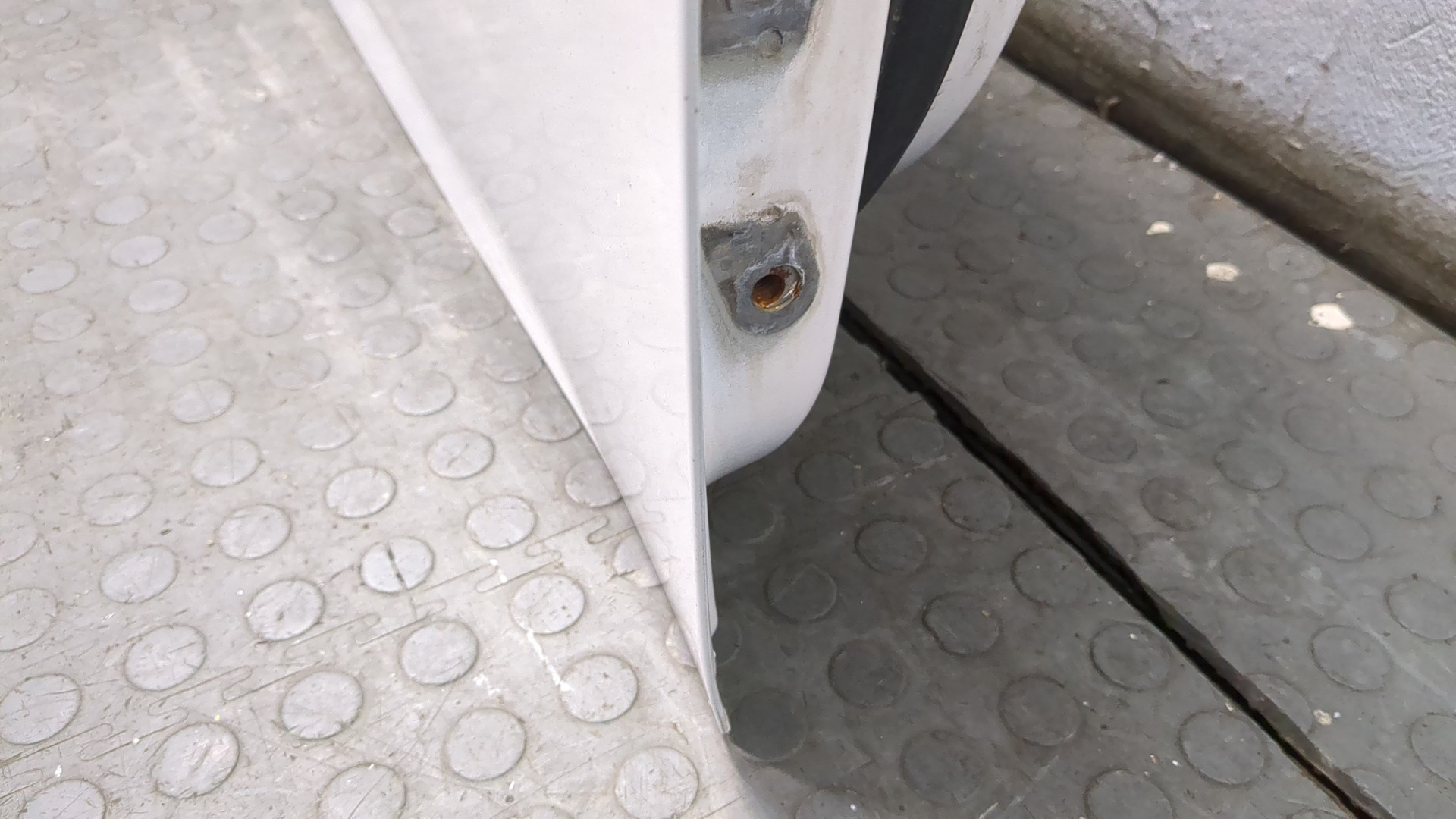 Дверь передняя правая