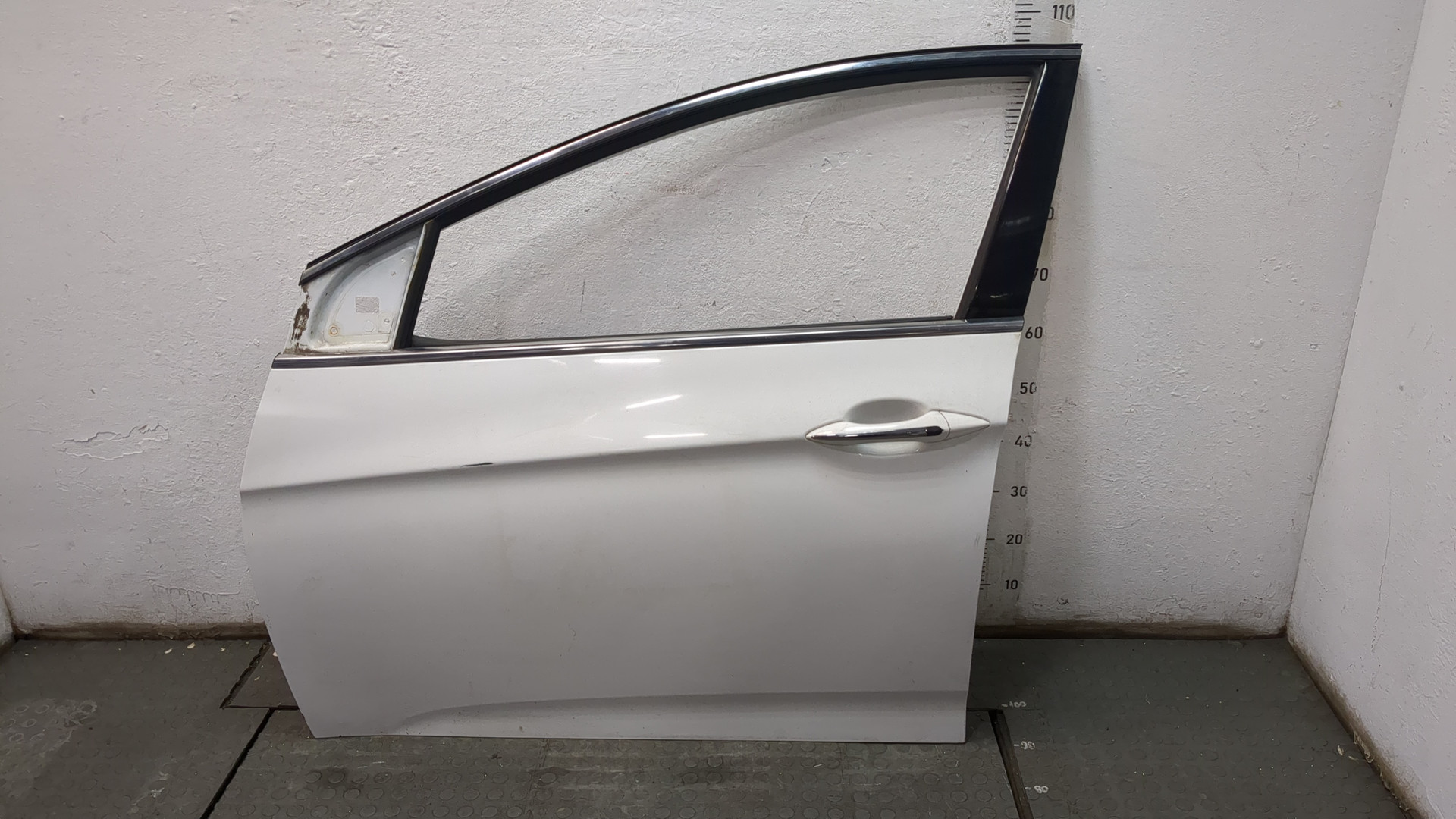 Дверь передняя левая