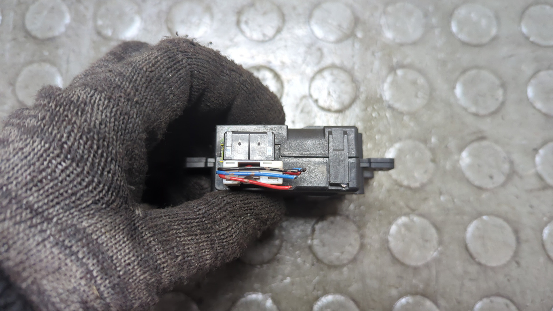 Моторчик заслонки печки