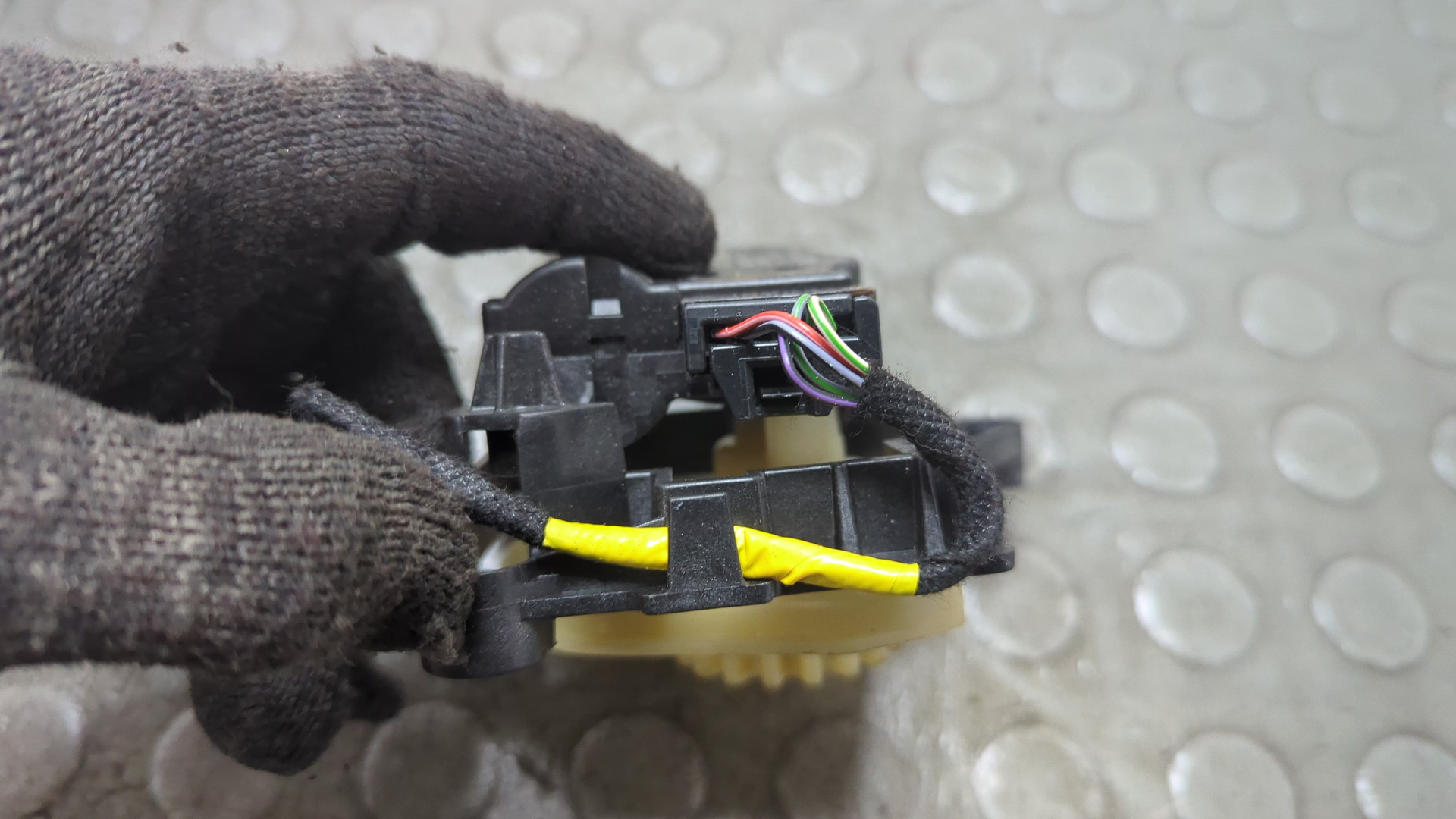 Моторчик заслонки печки