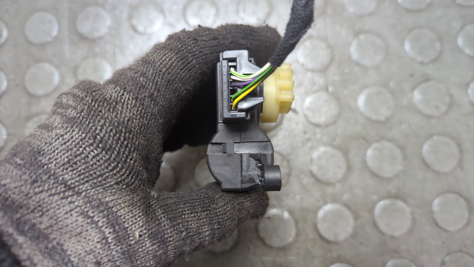 Моторчик заслонки печки