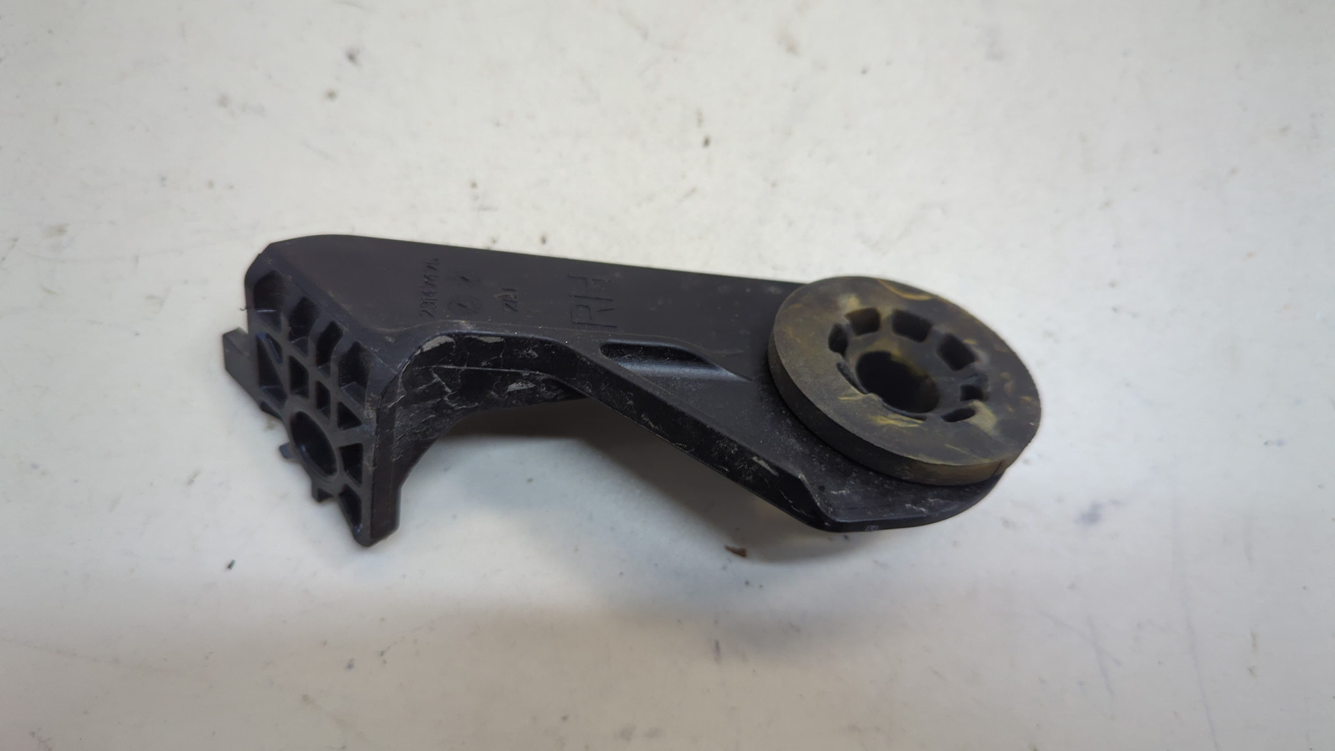 Кронштейн радиатора