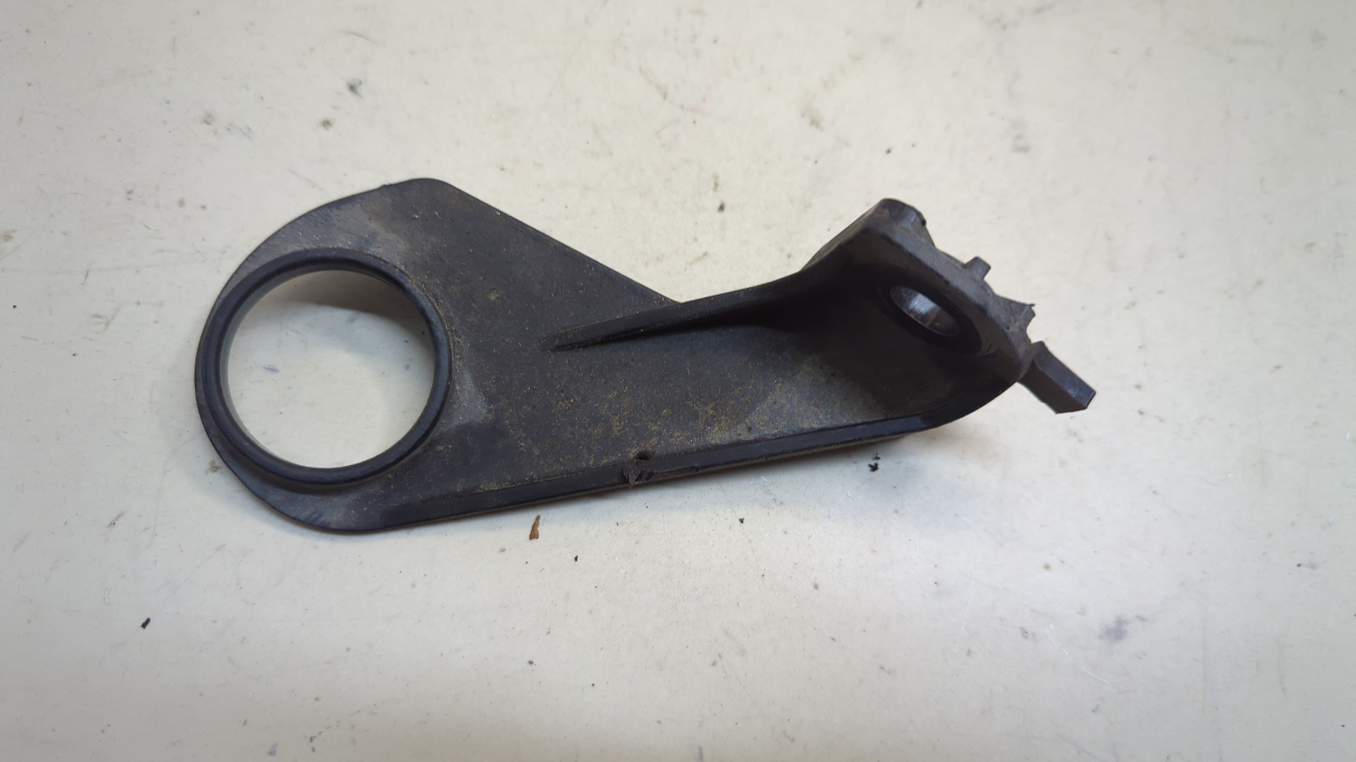 Кронштейн радиатора