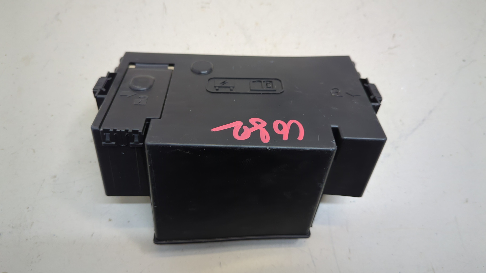 Корпус блока предохранителей