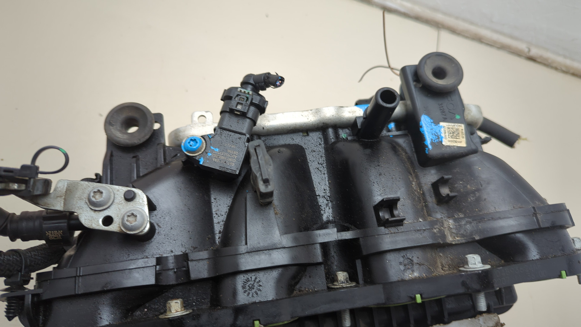 Коллектор впускной