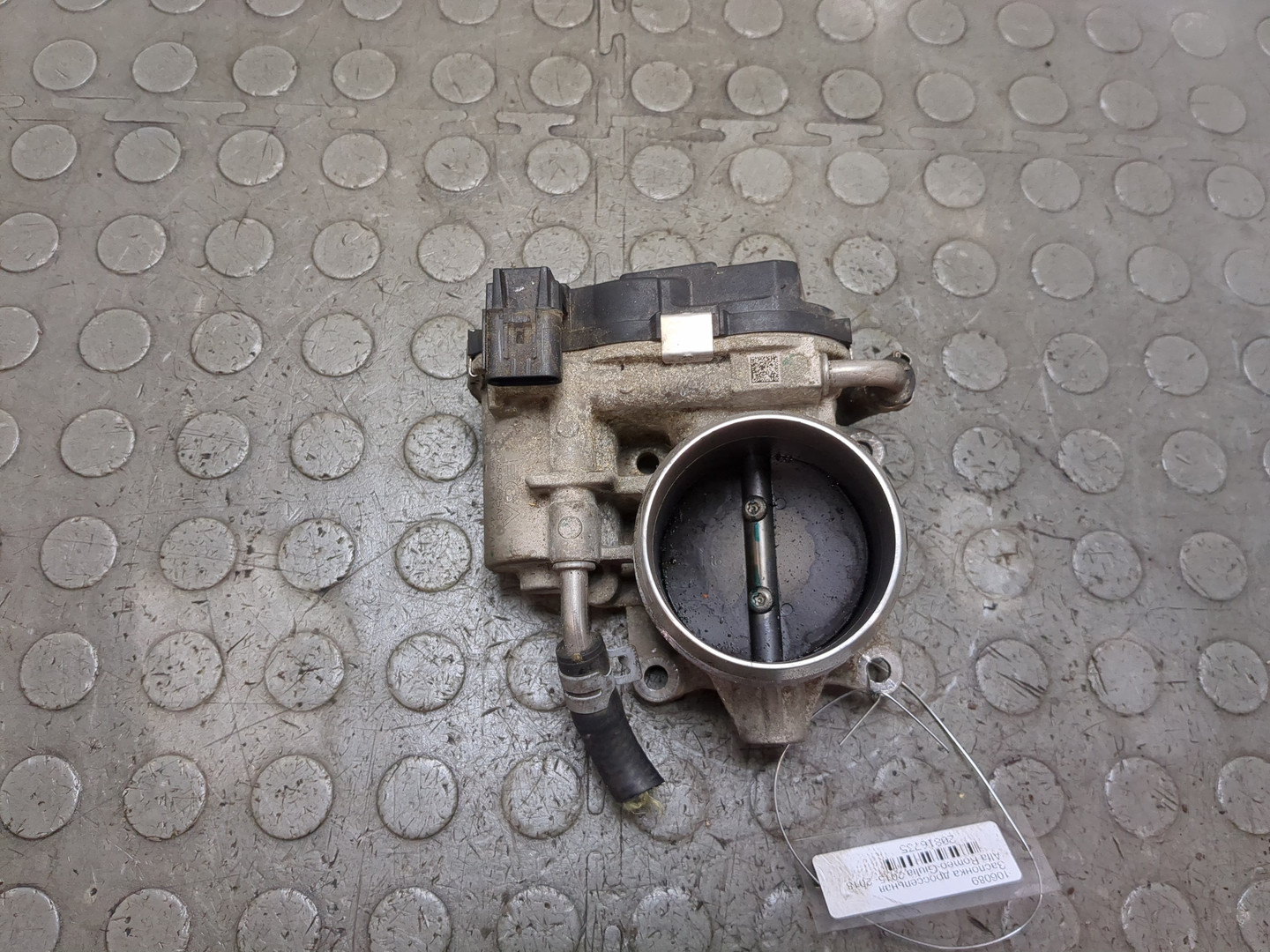 Заслонка дроссельная электрическая