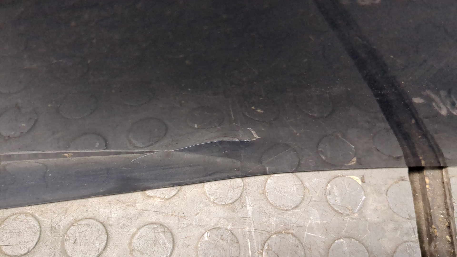 Дверь передняя правая