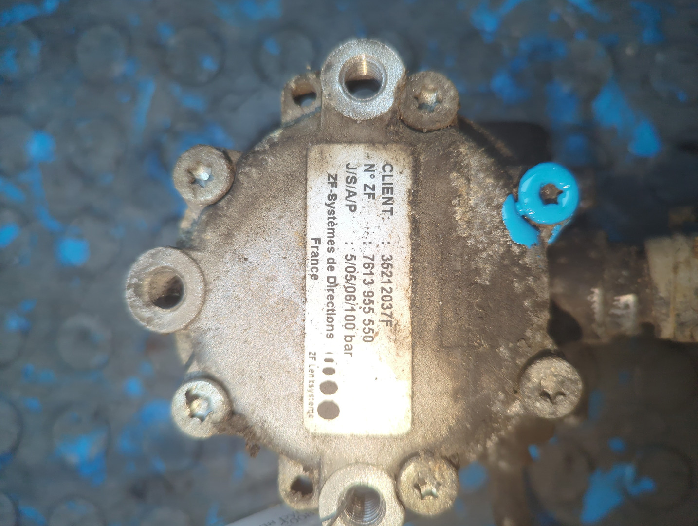 Насос ГУР (гидроусилитель руля)