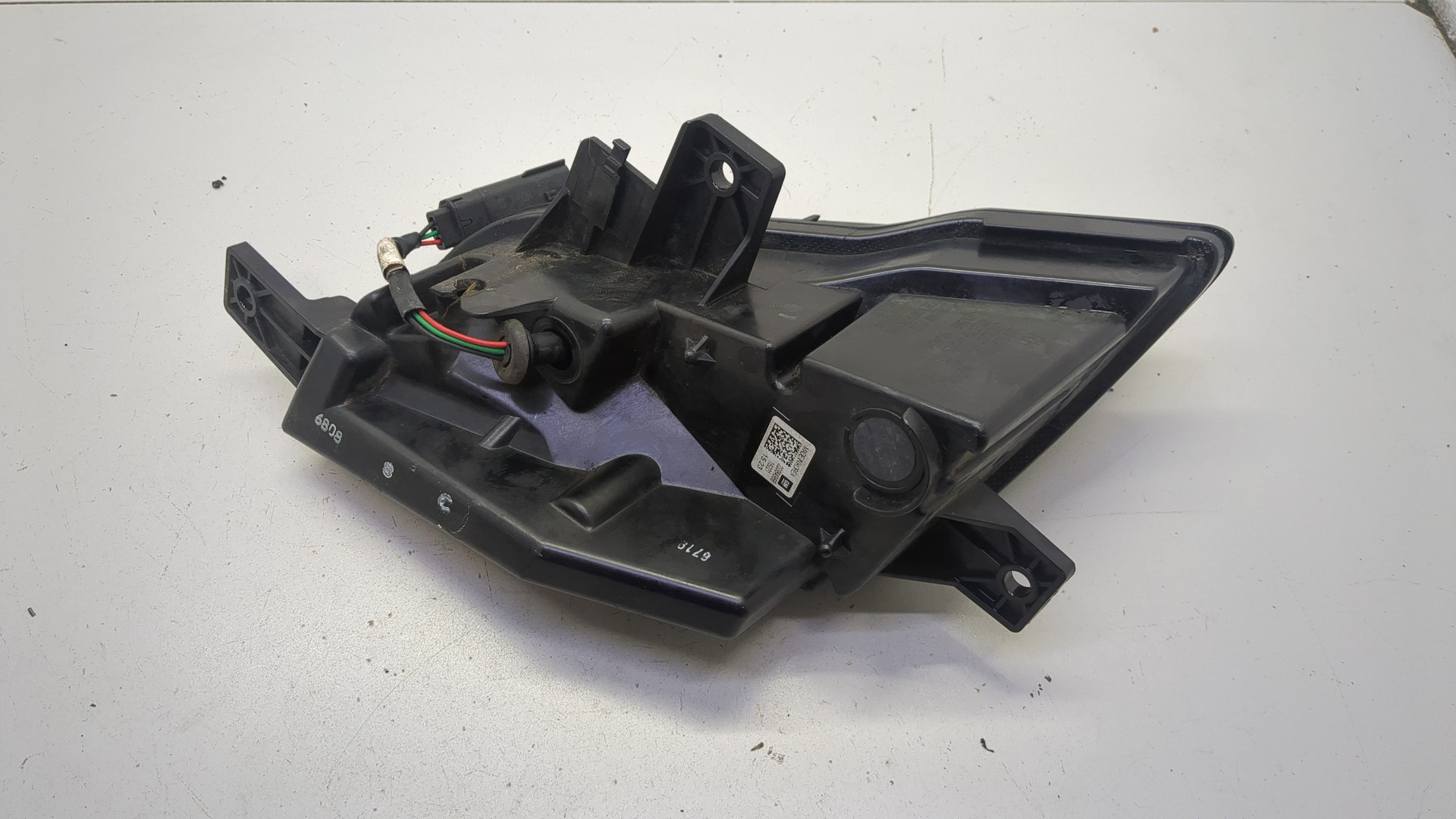 Фара дневного света правая (ходовые огни)