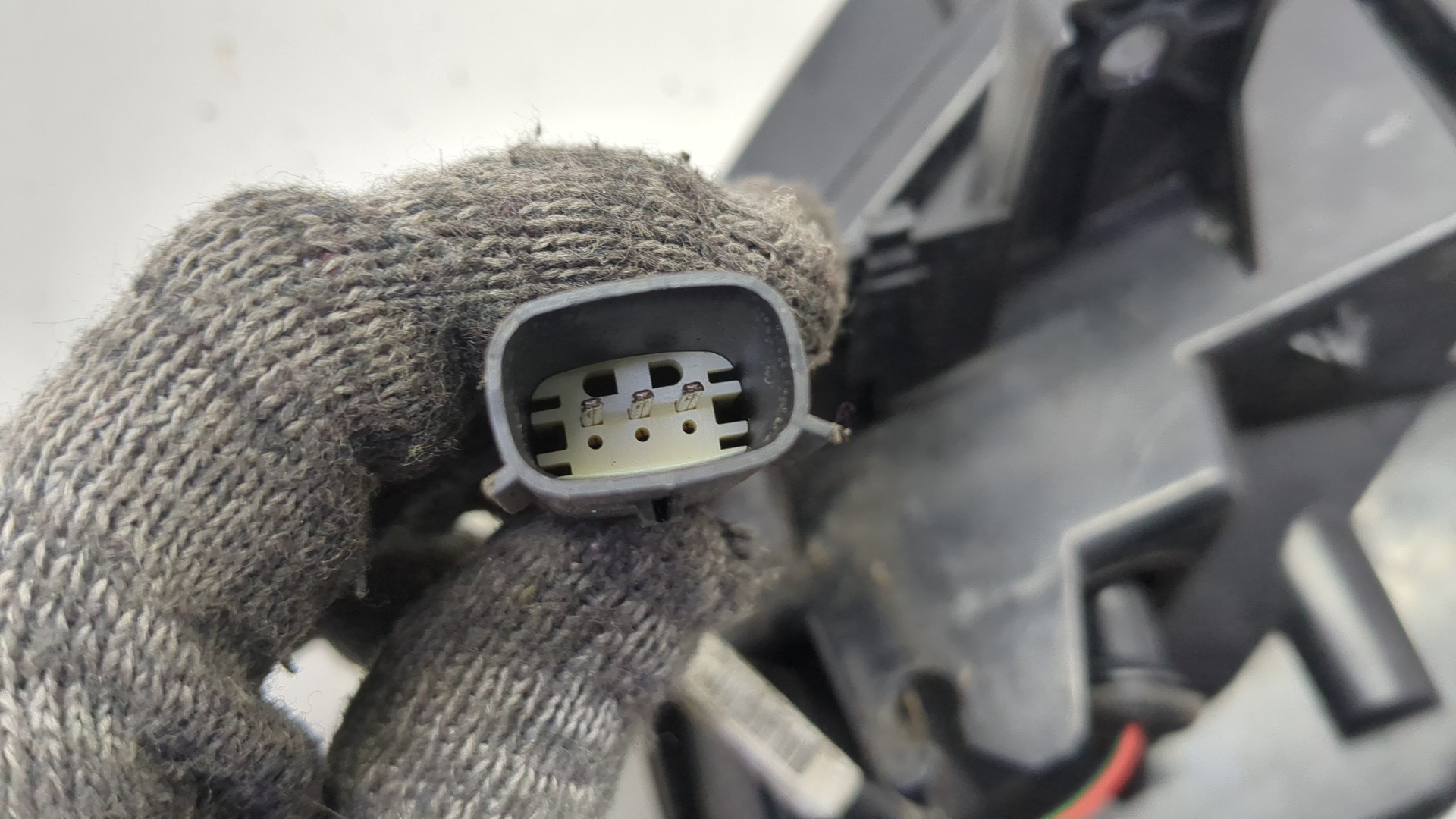 Фара дневного света правая (ходовые огни)