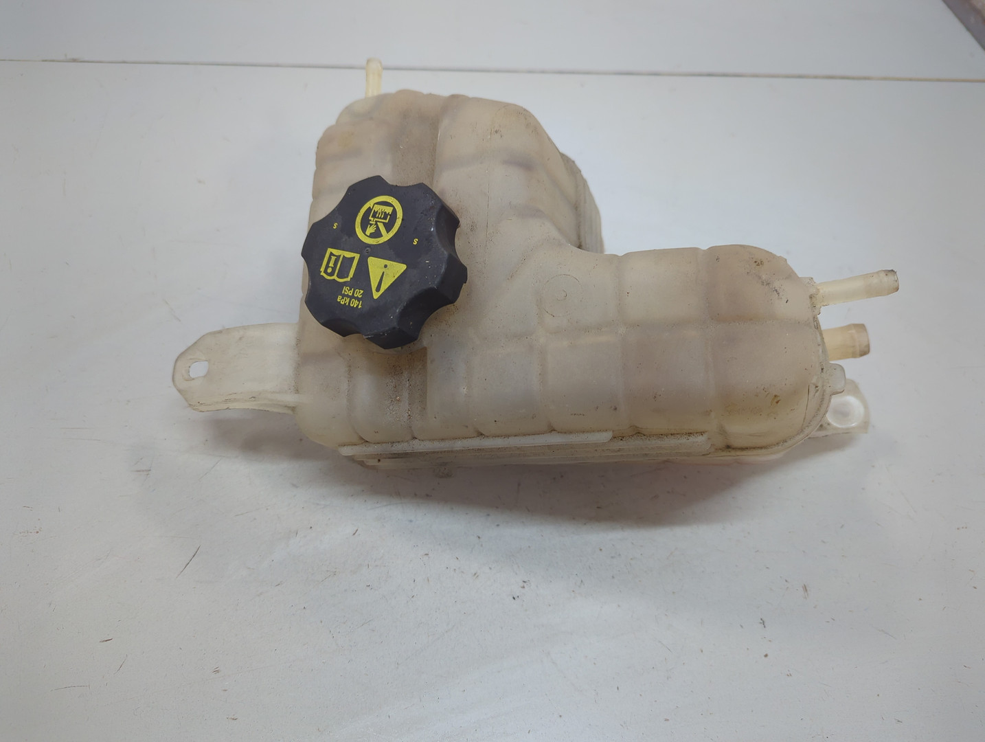 Бачок расширительный