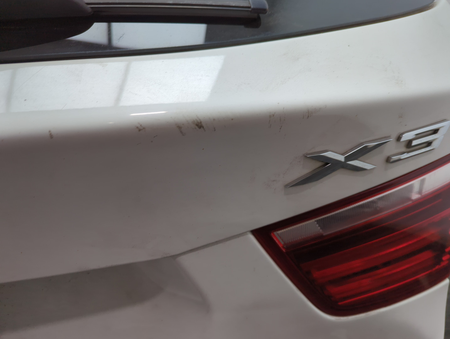 Дверь багажника