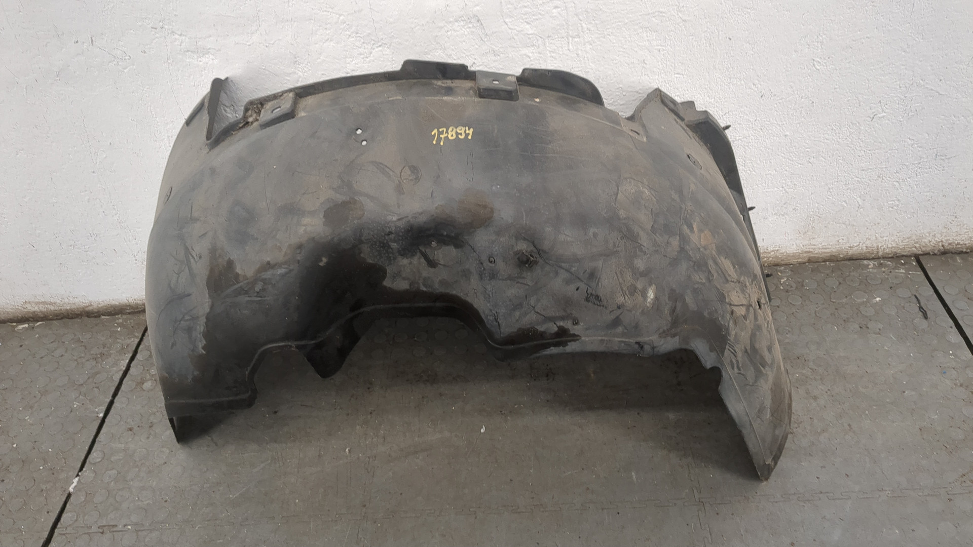 Локер передний левый