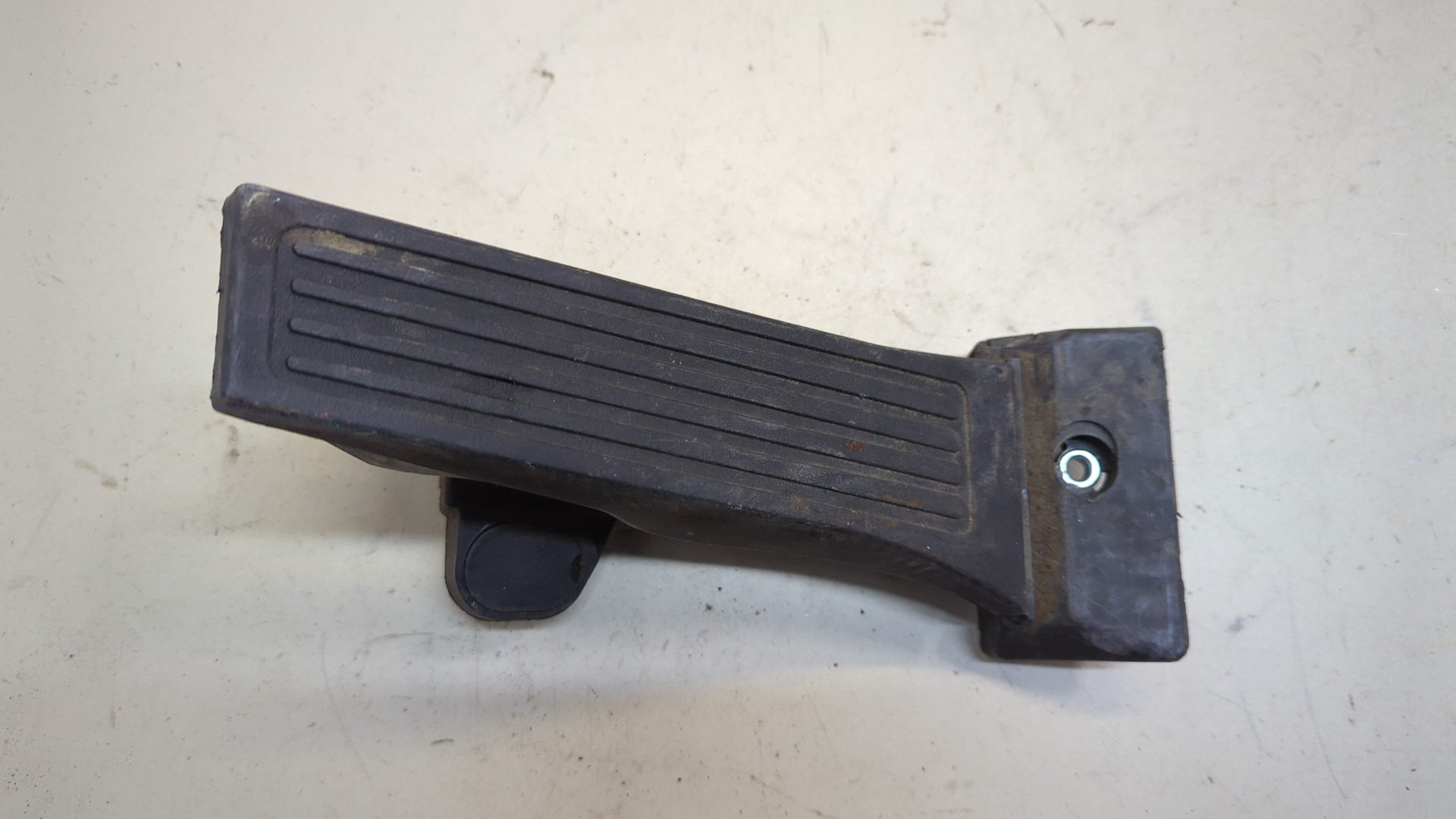 Педаль газа