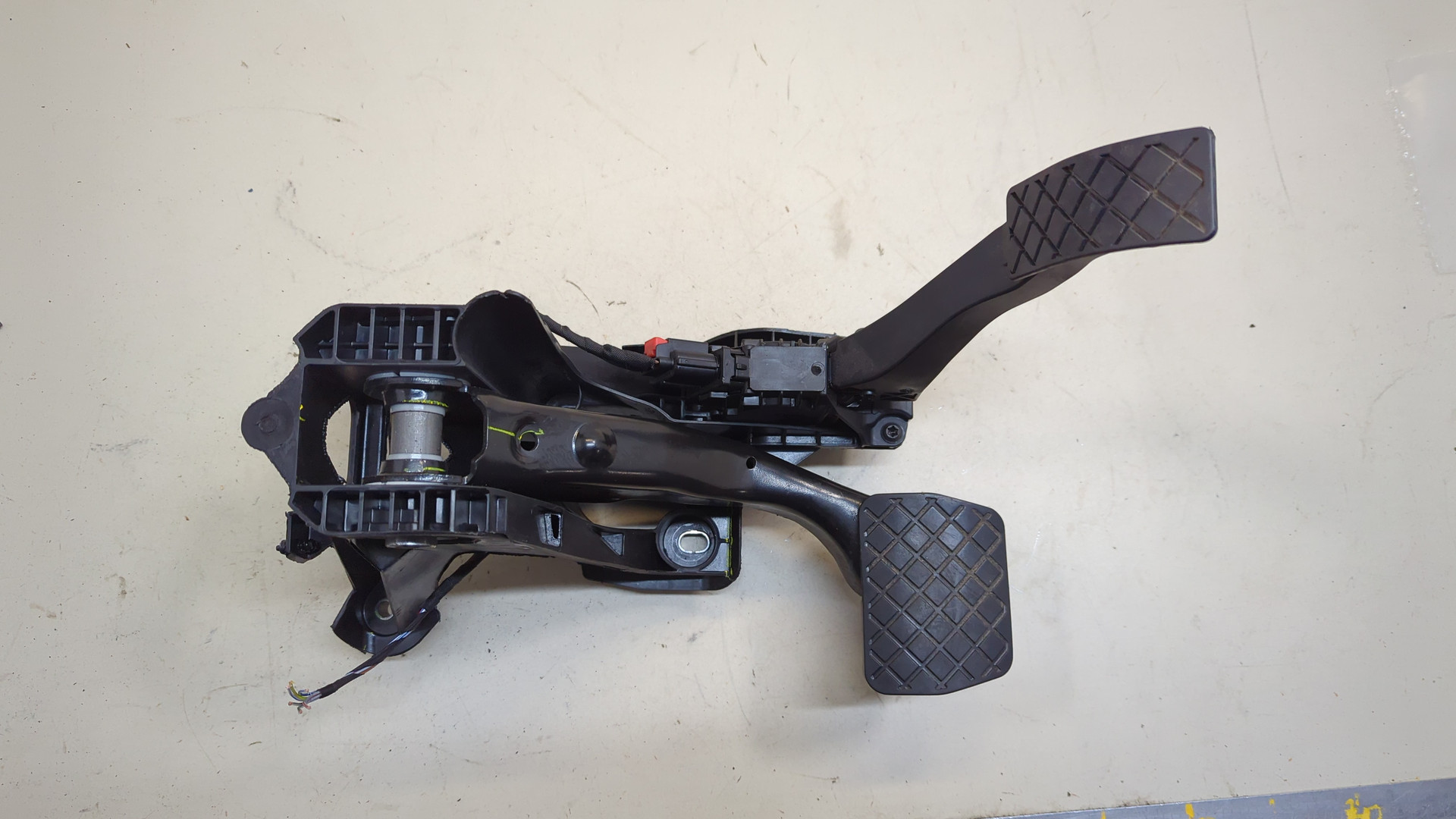 Блок педалей