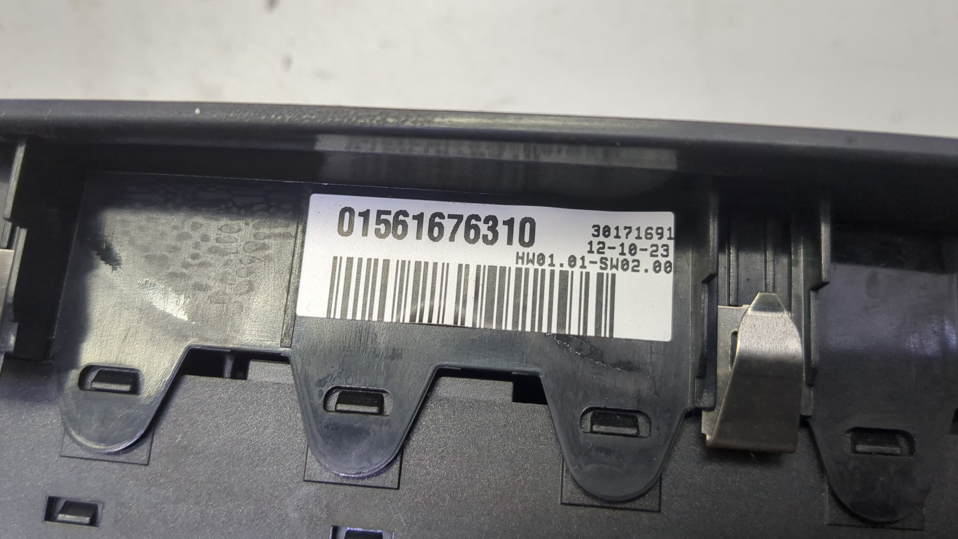 Кнопка стеклоподъемника