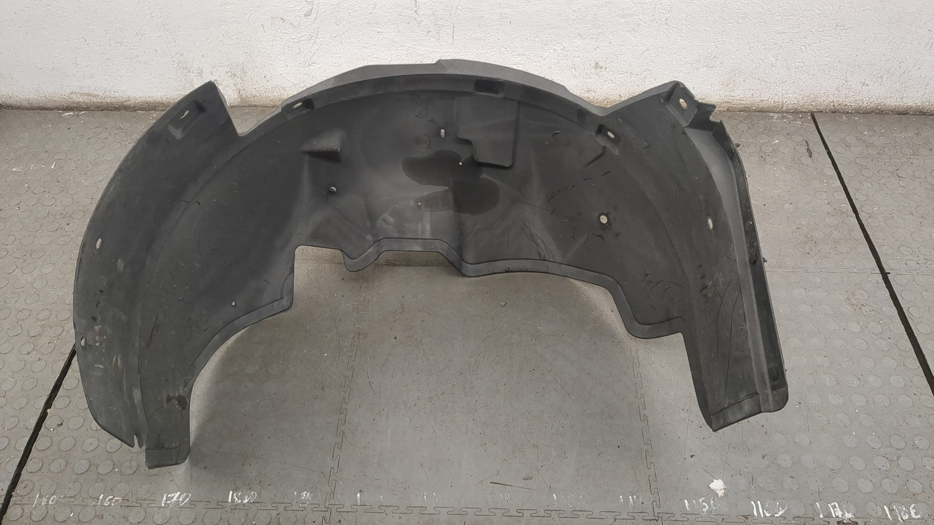 Локер передний правый