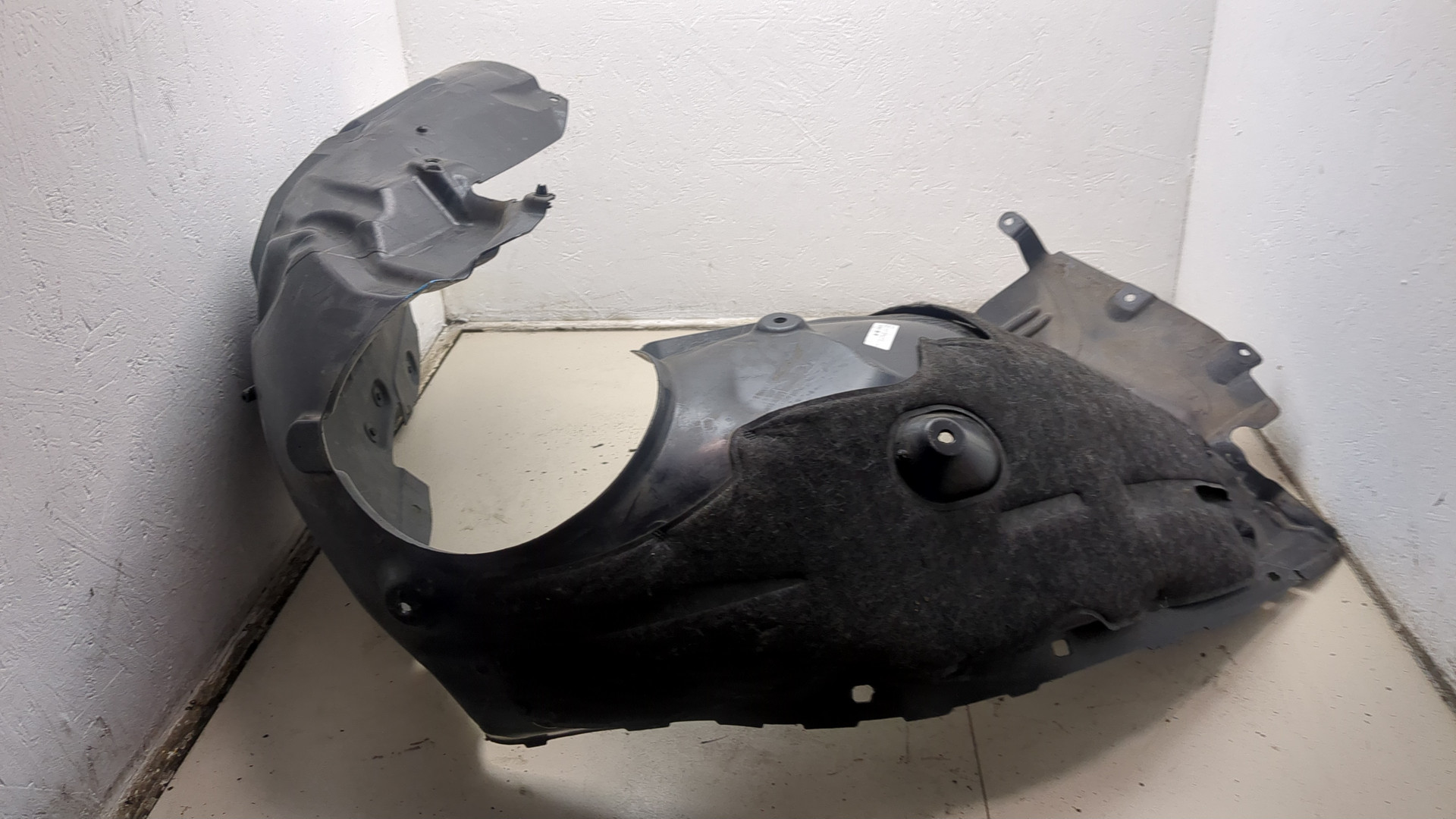 Локер передний левый