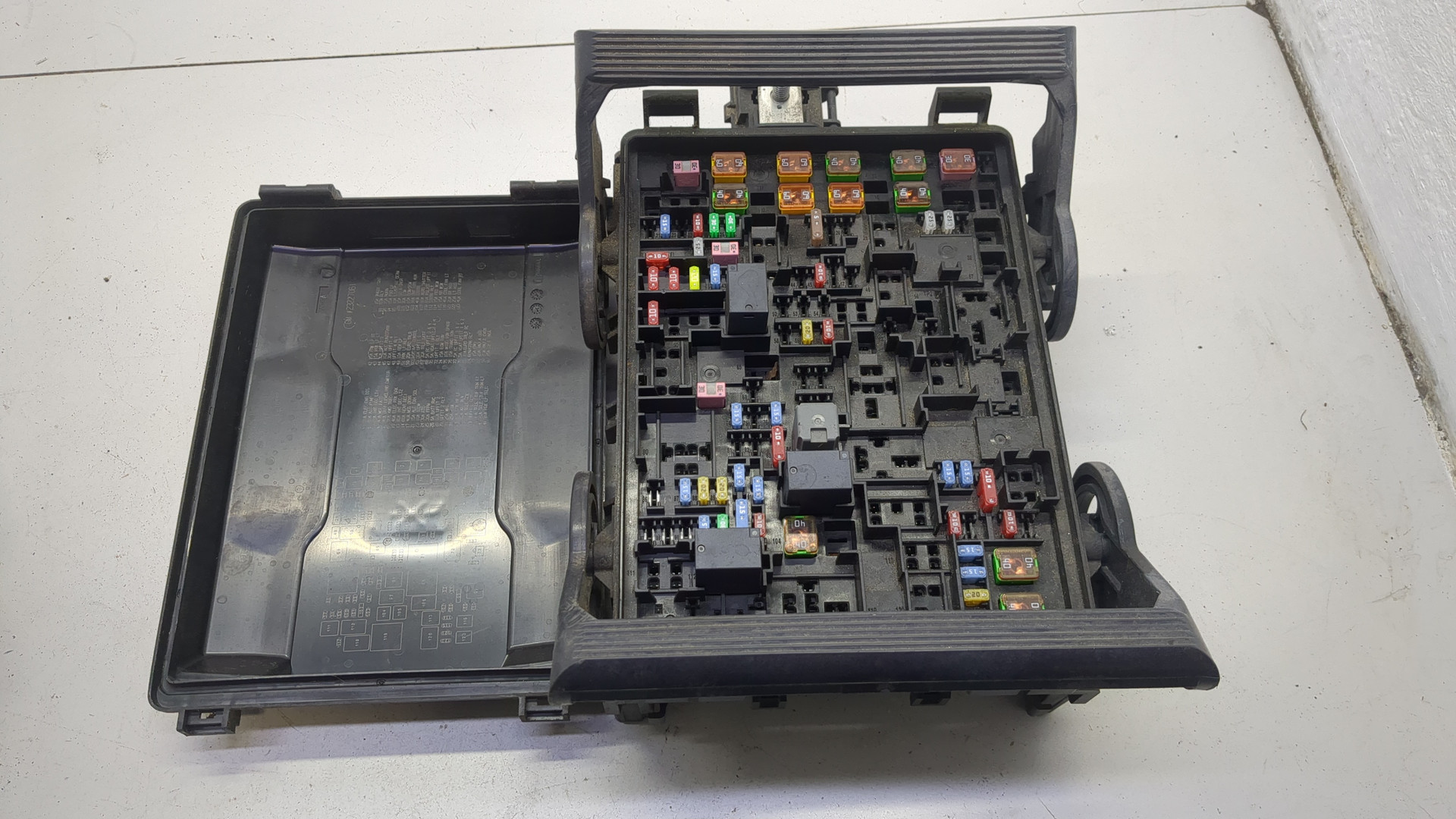 Блок предохранителей