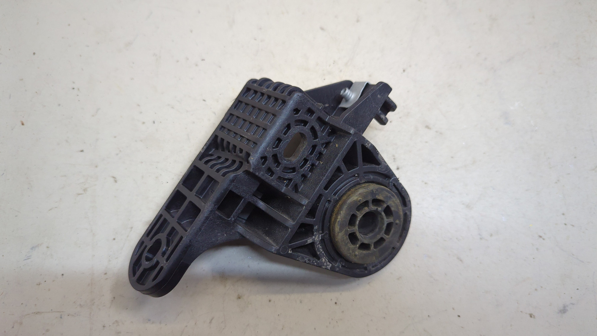 Кронштейн радиатора