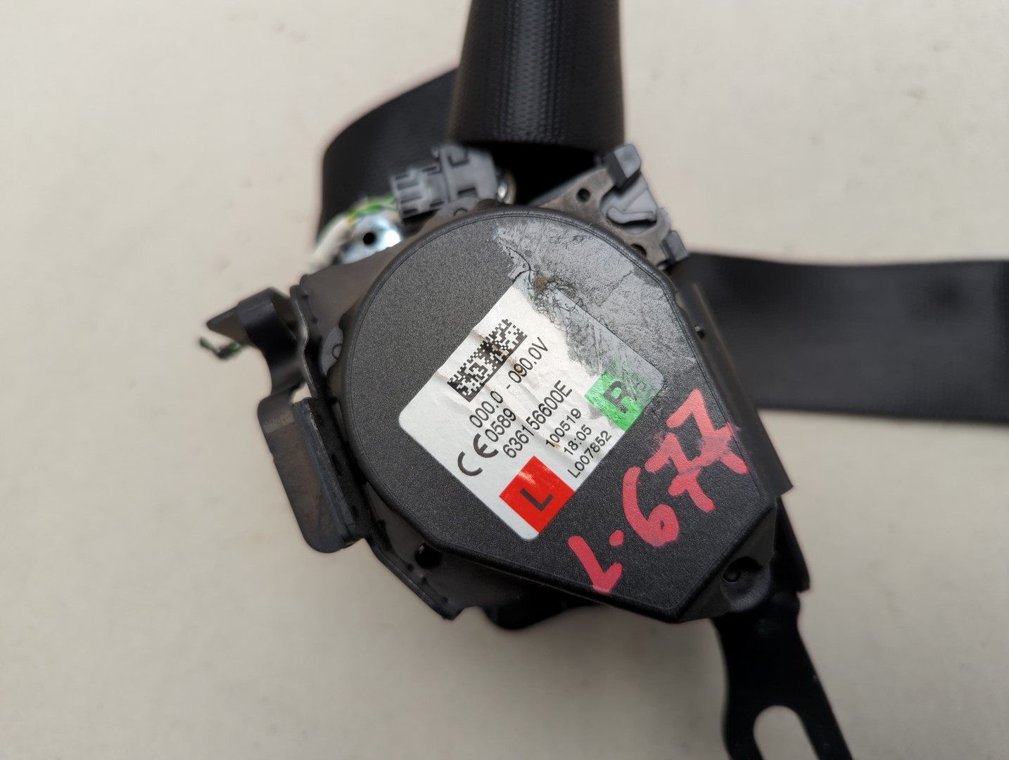 Ремень безопасности