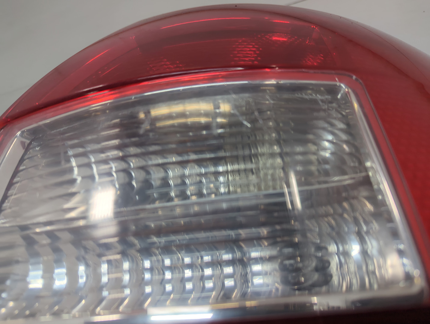 Фонарь задний правый