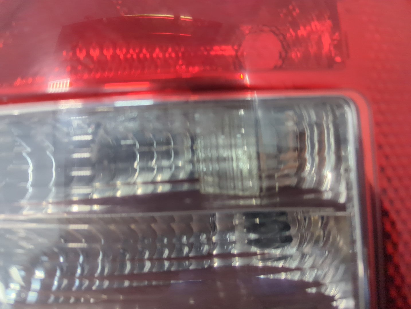 Фонарь задний правый