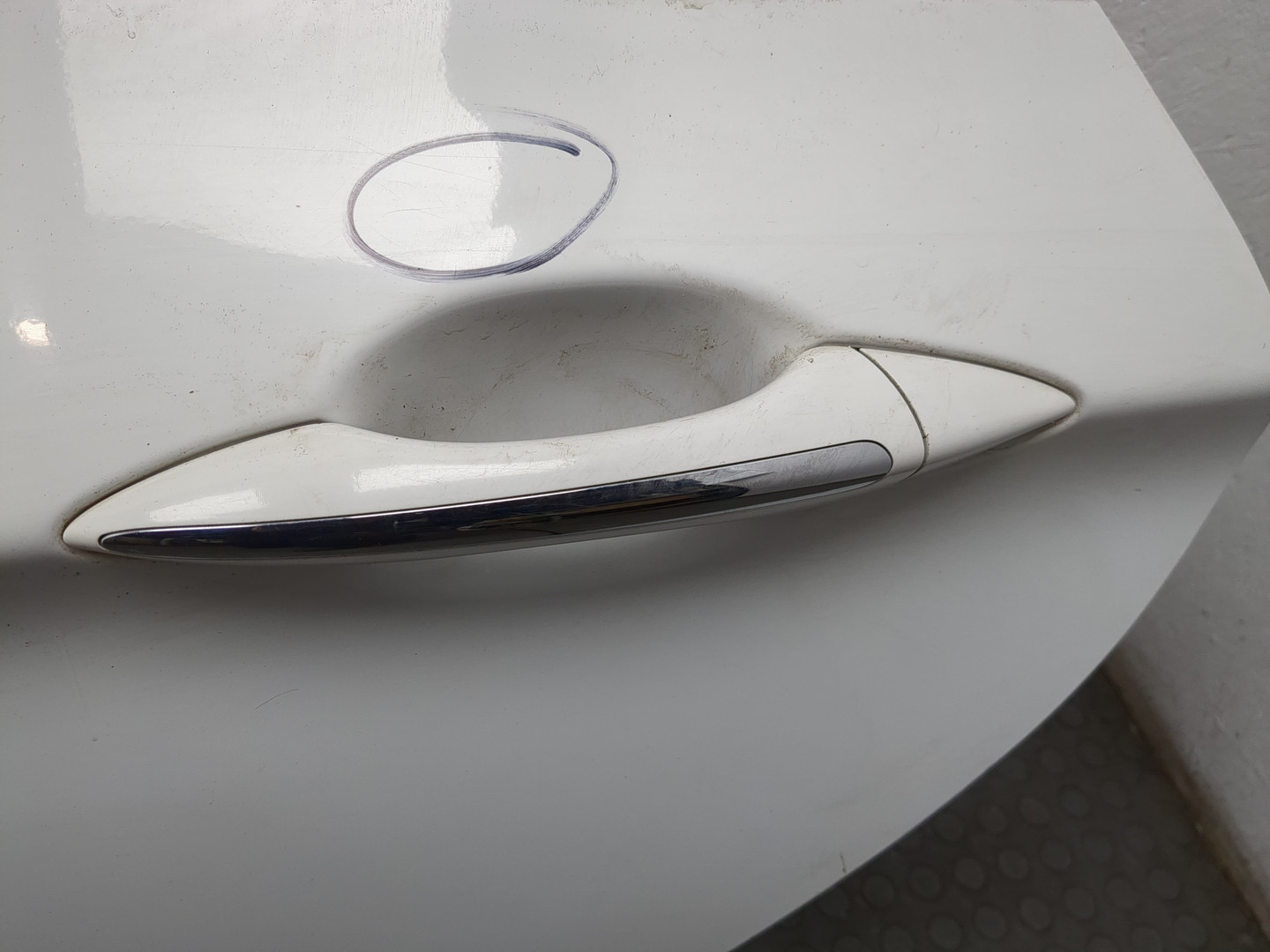 Дверь задняя левая