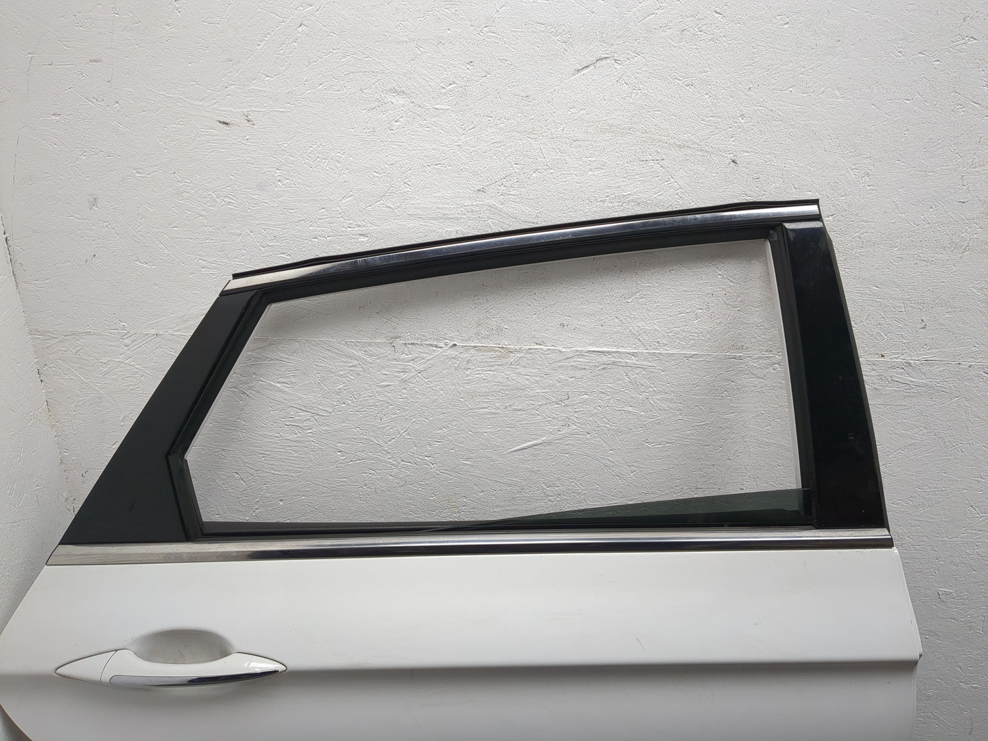 Дверь задняя правая