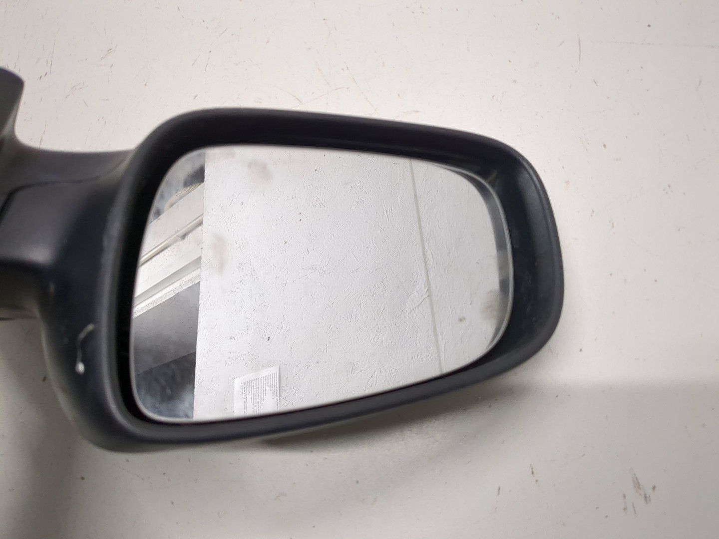 Зеркало левое электрическое