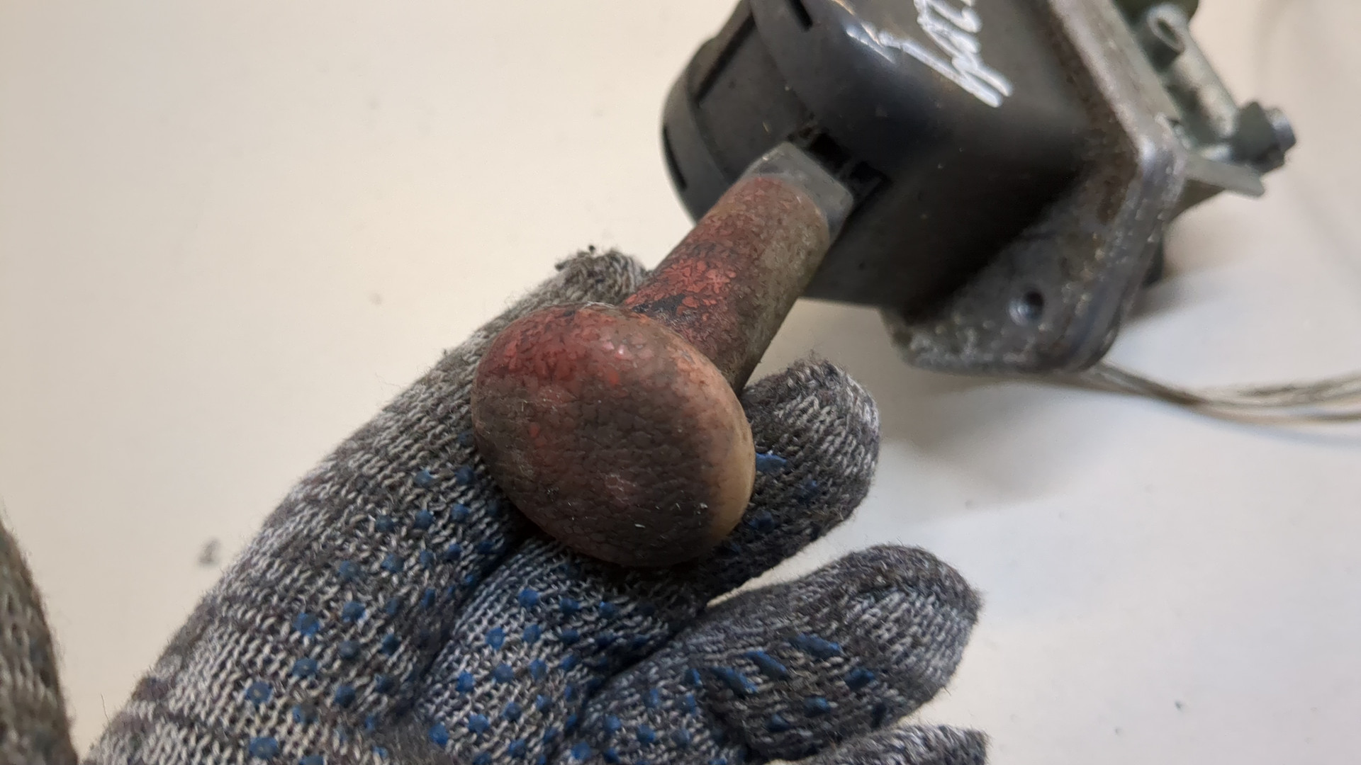 Кран ручного тормоза