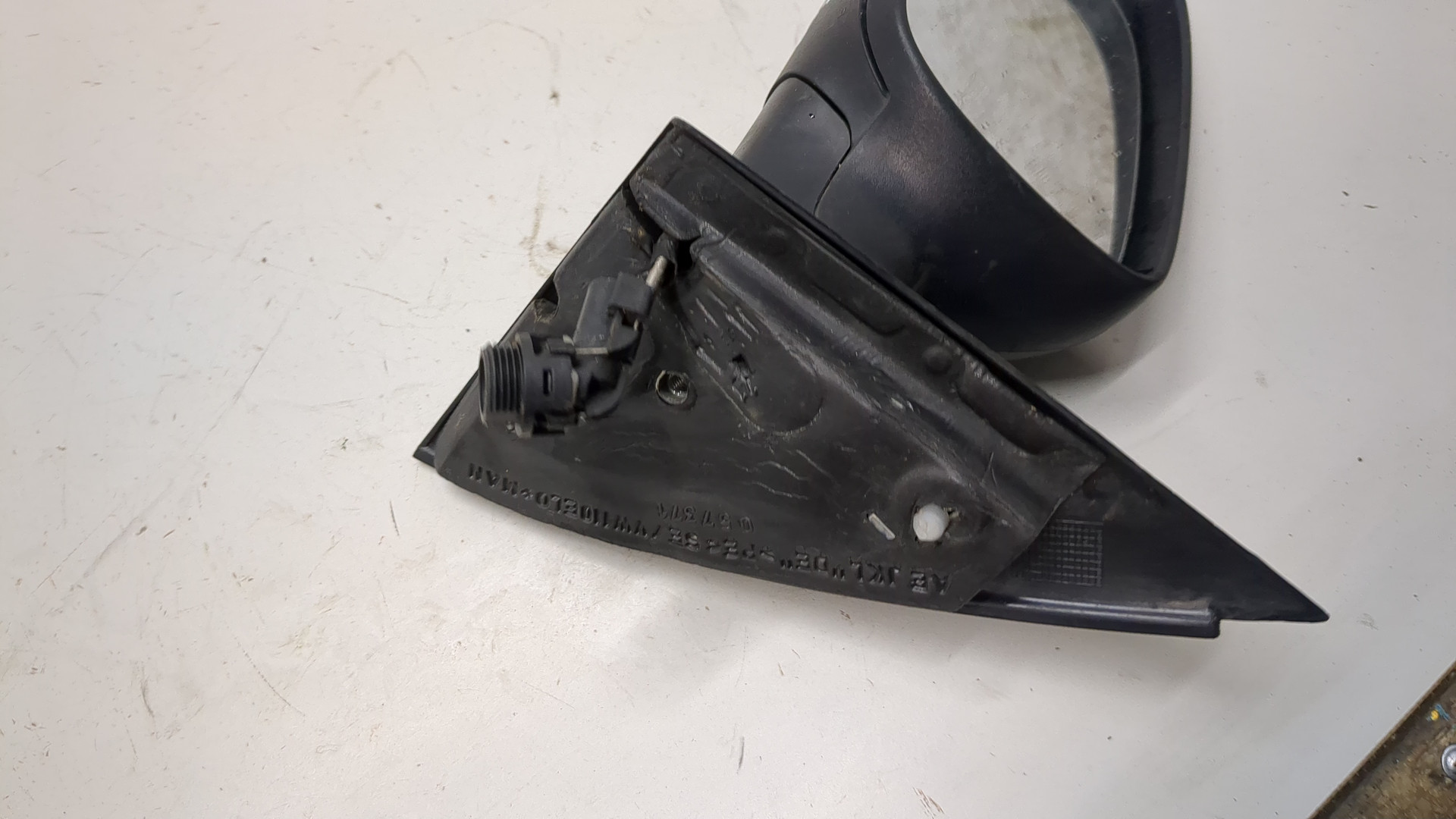 Зеркало левое электрическое