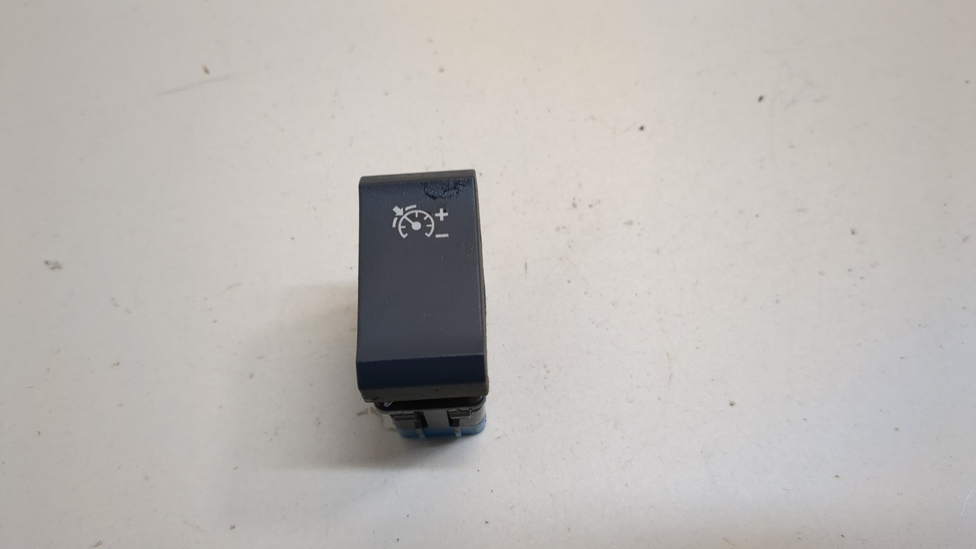 Кнопка круиз контроля