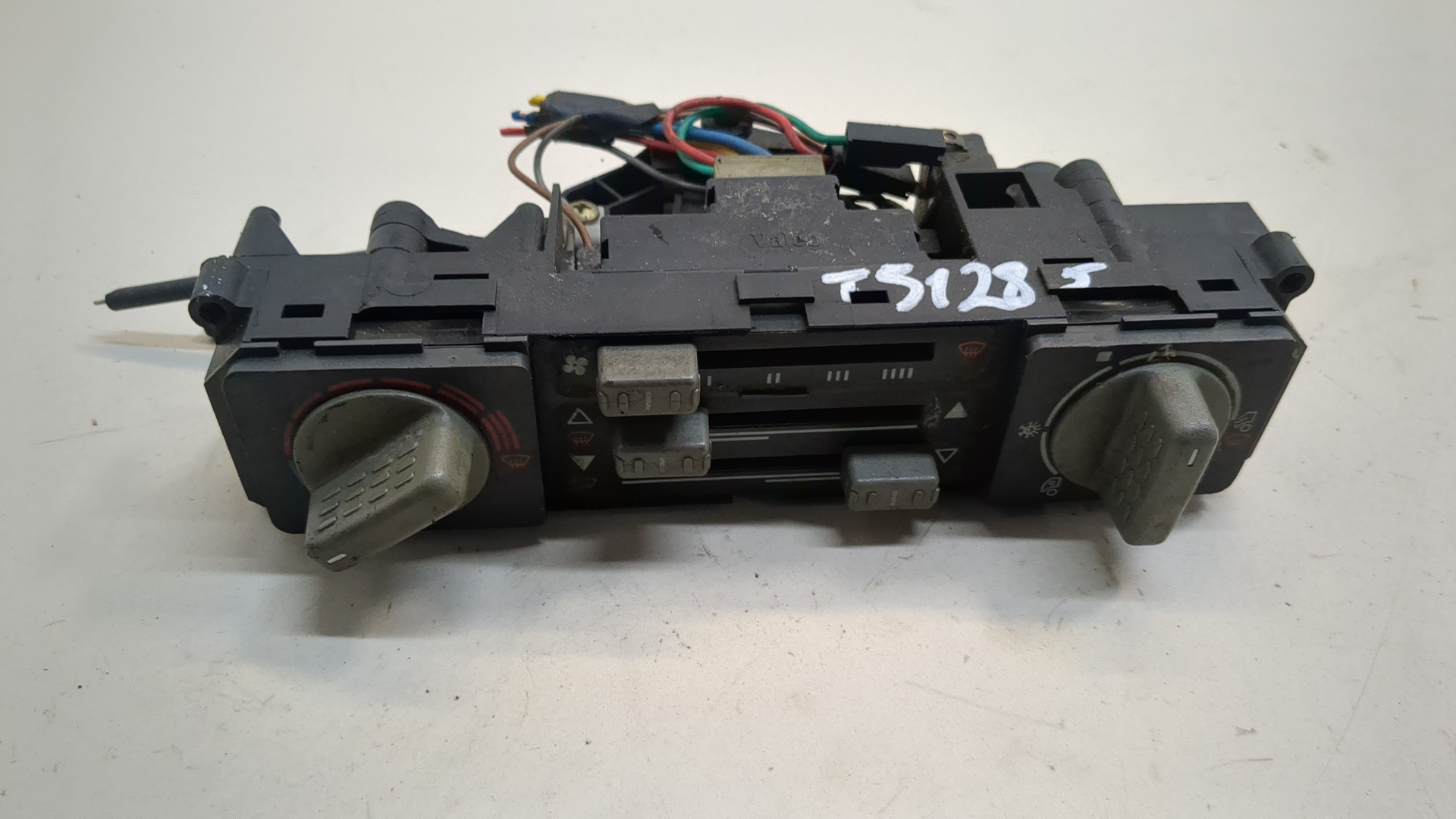 Переключатель отопителя