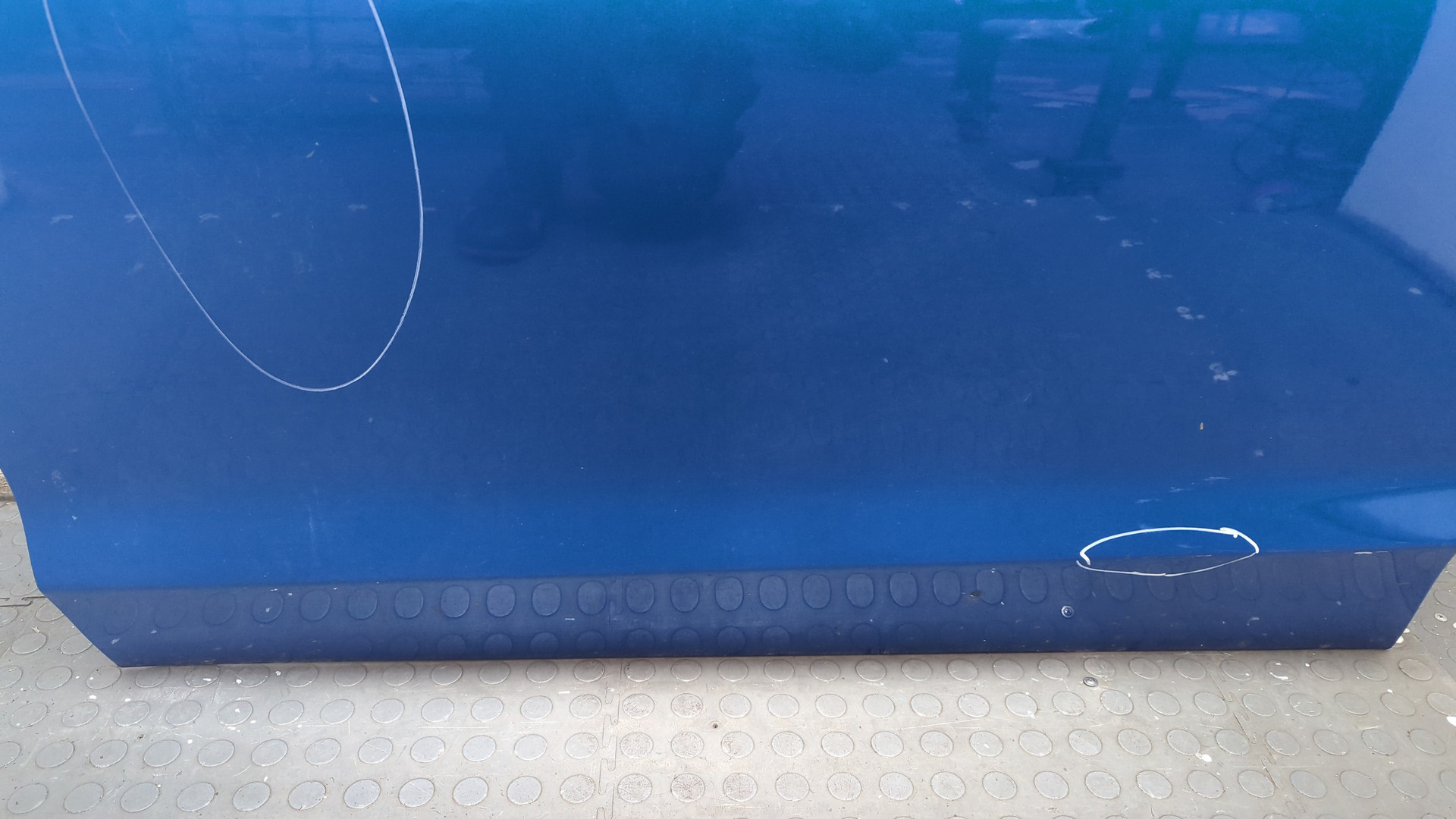 Дверь передняя левая