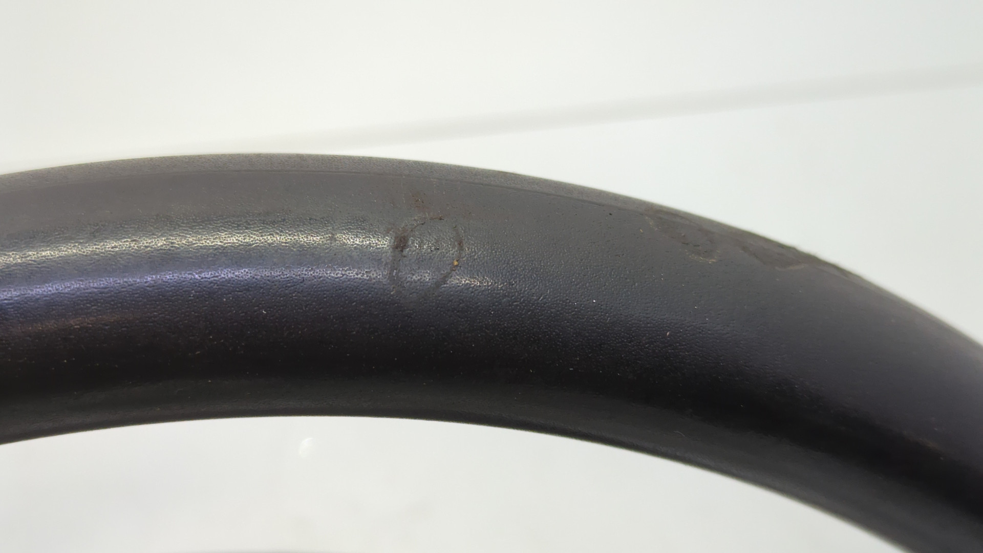 Рулевое колесо (руль)