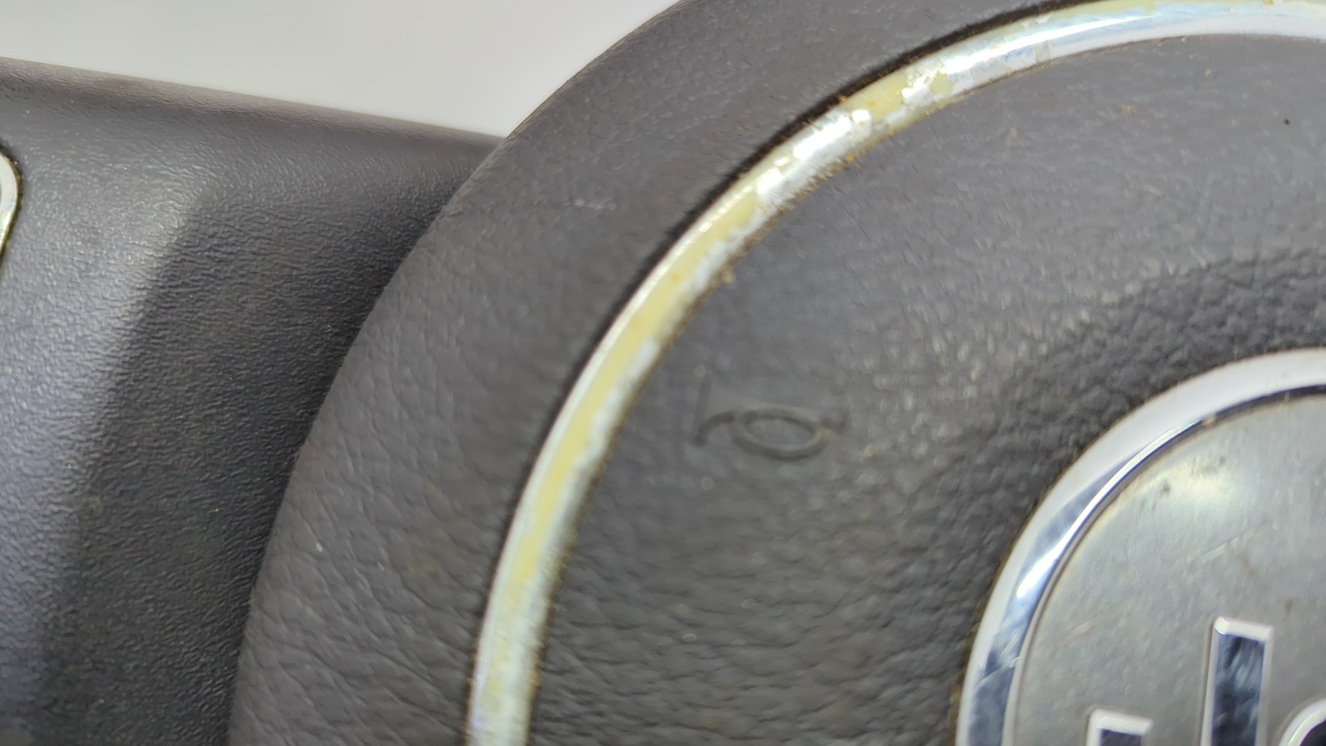 Рулевое колесо (руль)