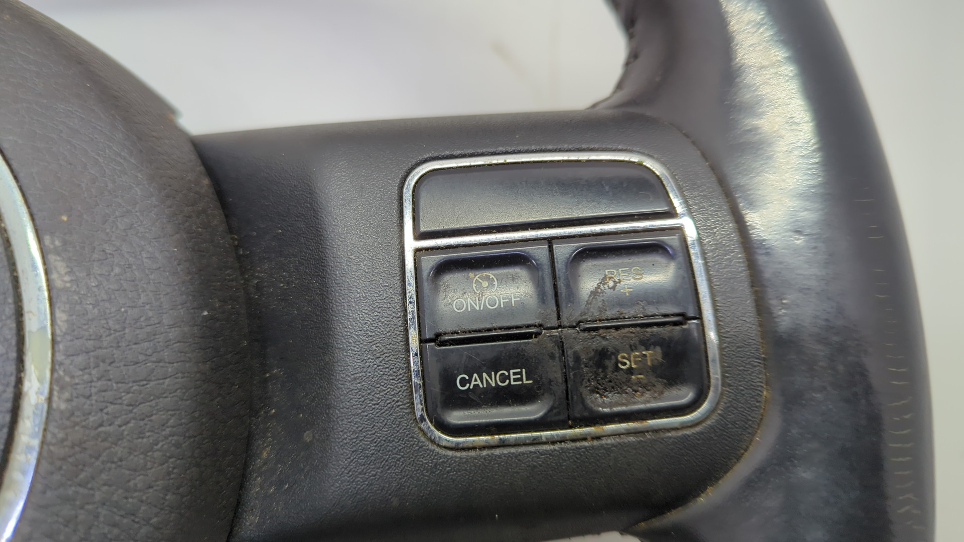 Рулевое колесо (руль)