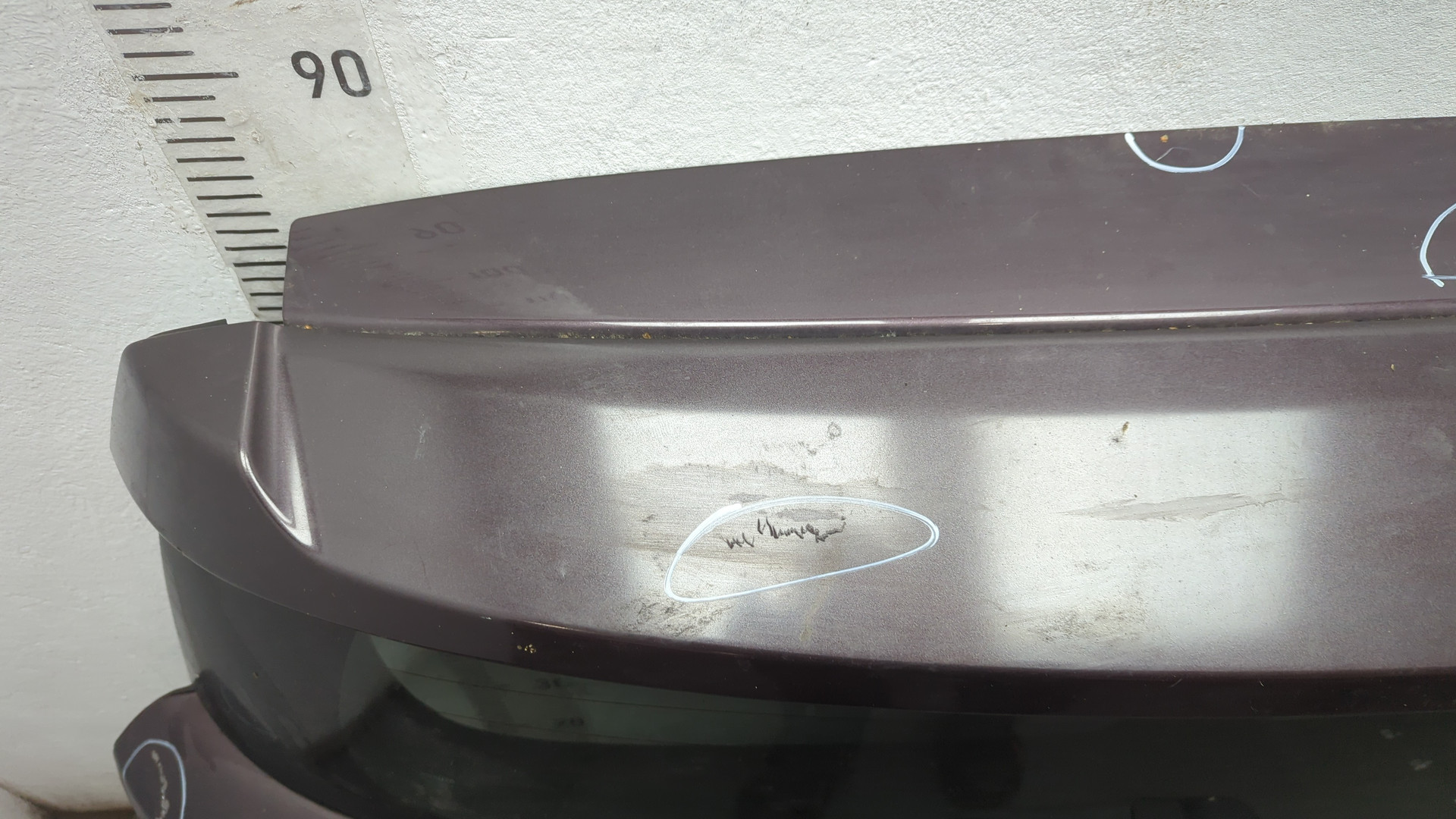 Дверь багажника