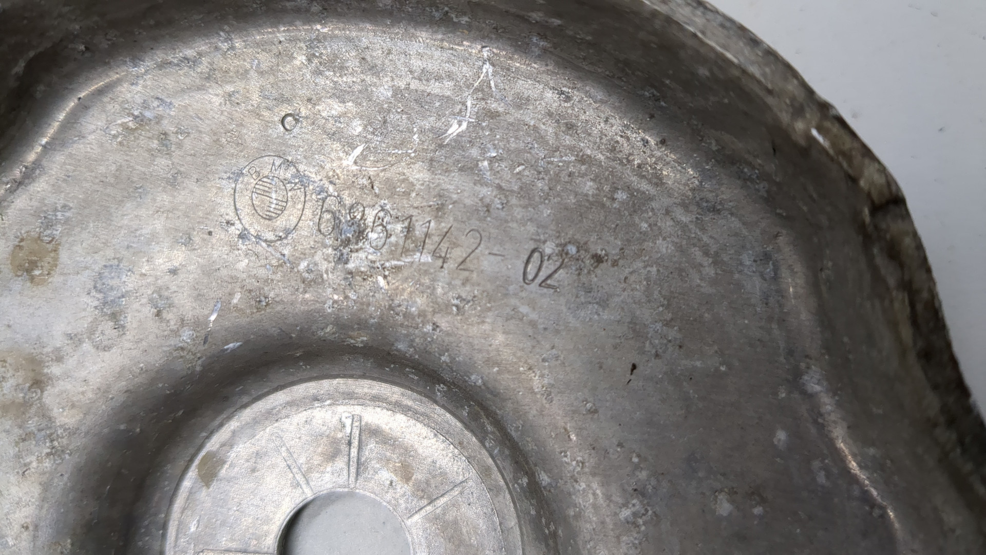 Кронштейн передней балки