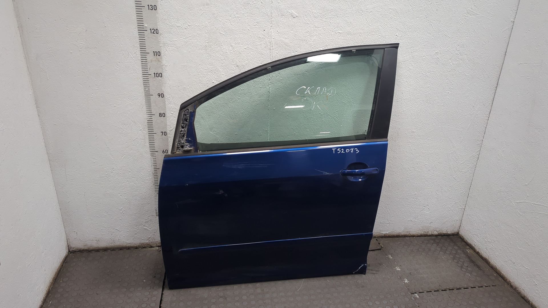 Дверь передняя левая