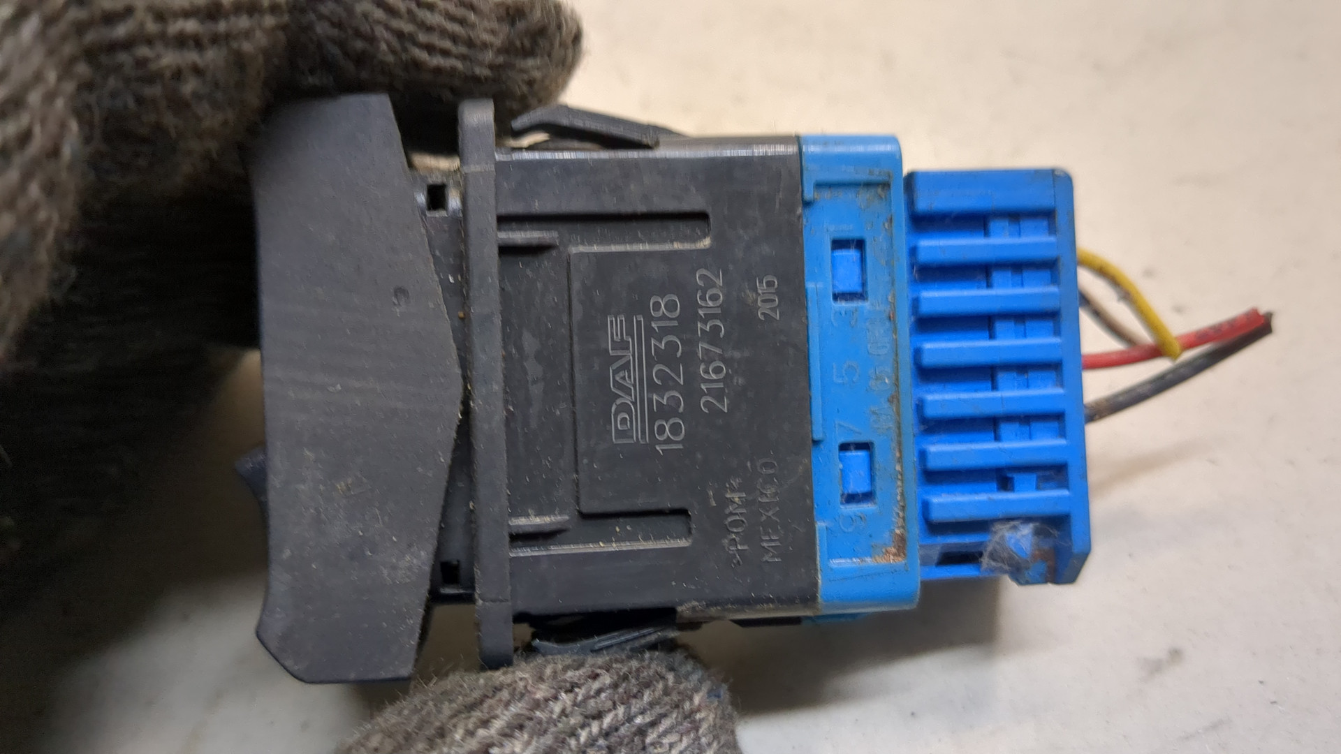 Кнопка блокировки дифференциала