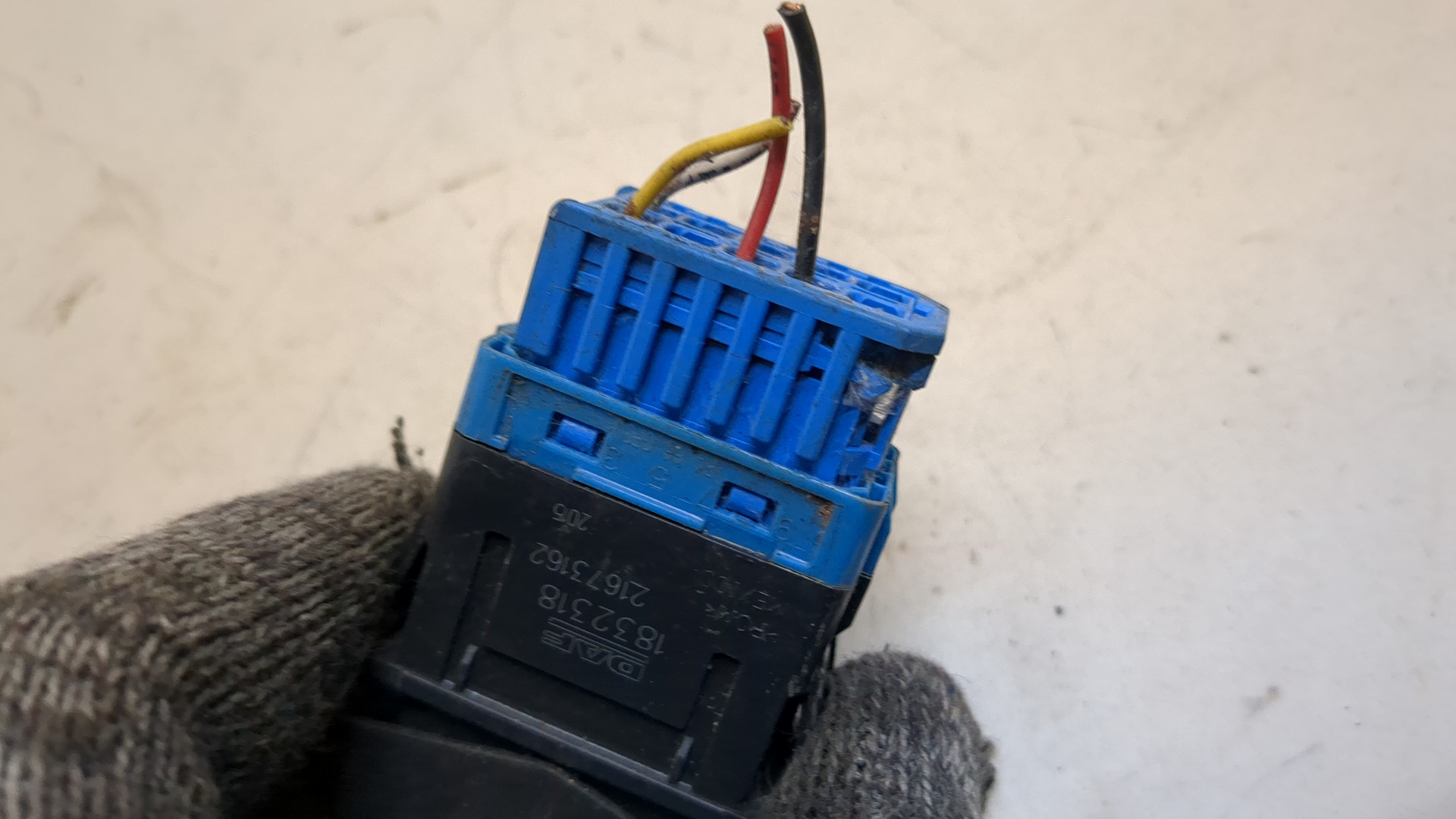 Кнопка блокировки дифференциала