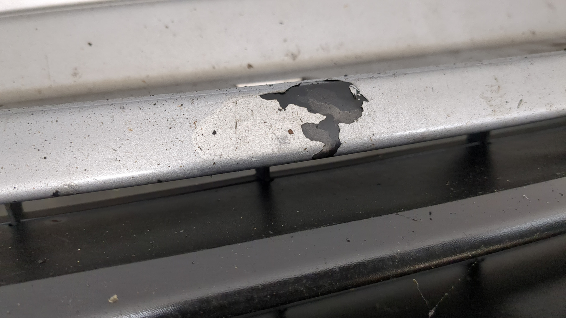 Бампер передний