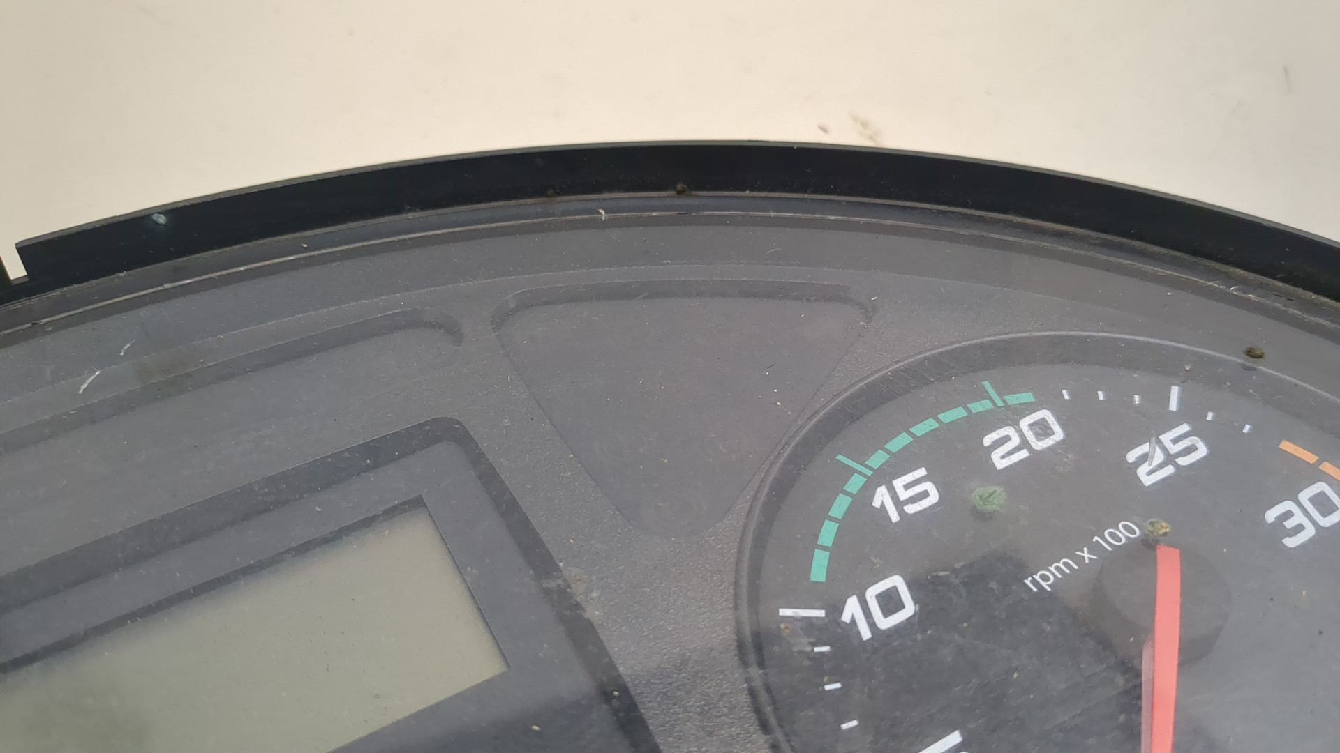 Панель приборов