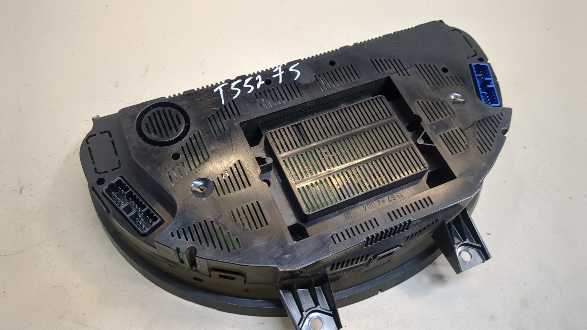 Панель приборов