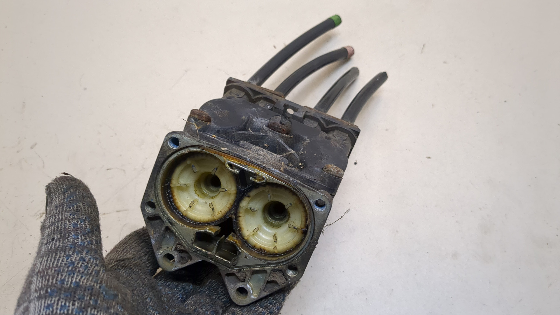 Кран тормозной главный