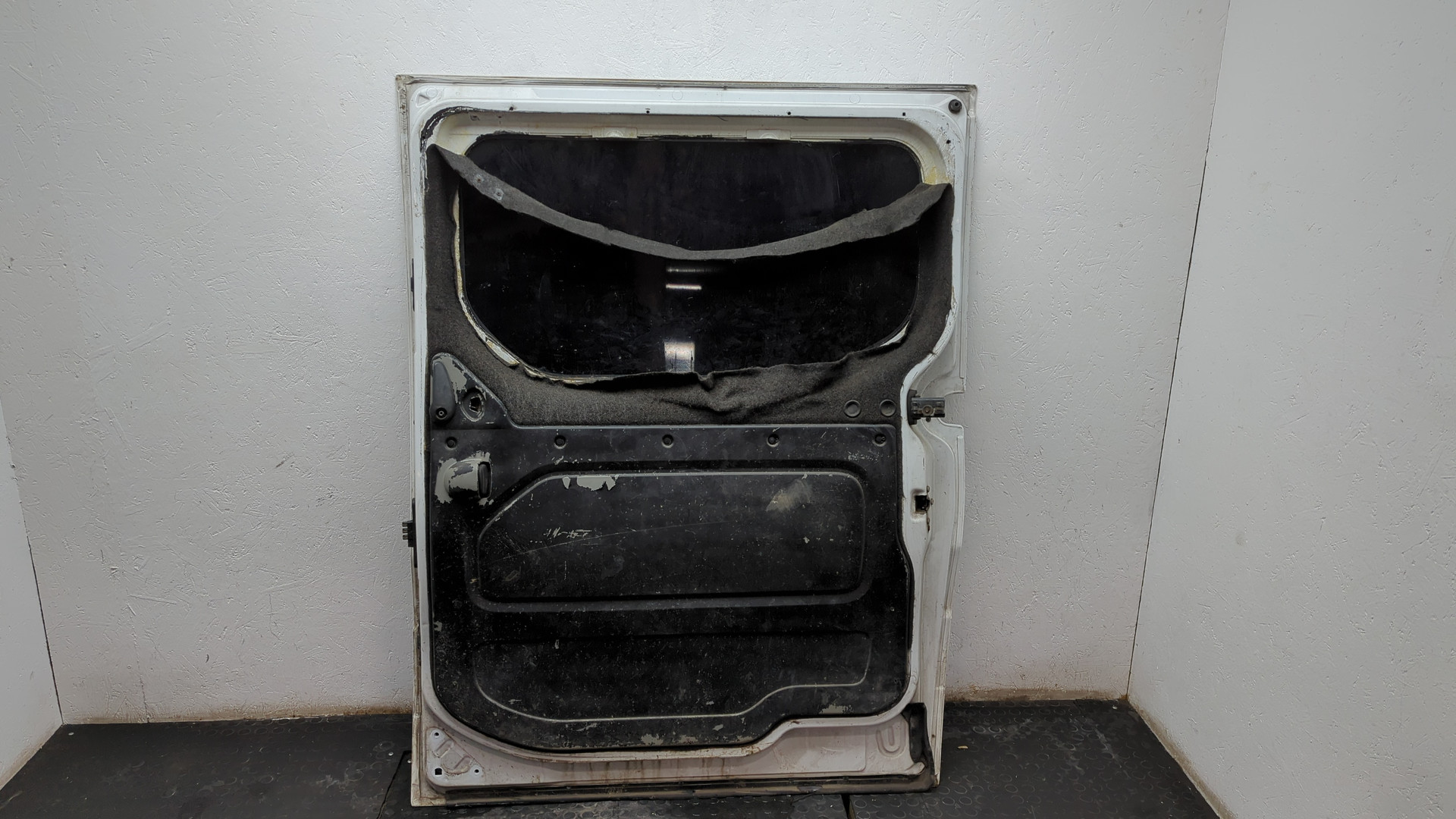 Дверь сдвижная